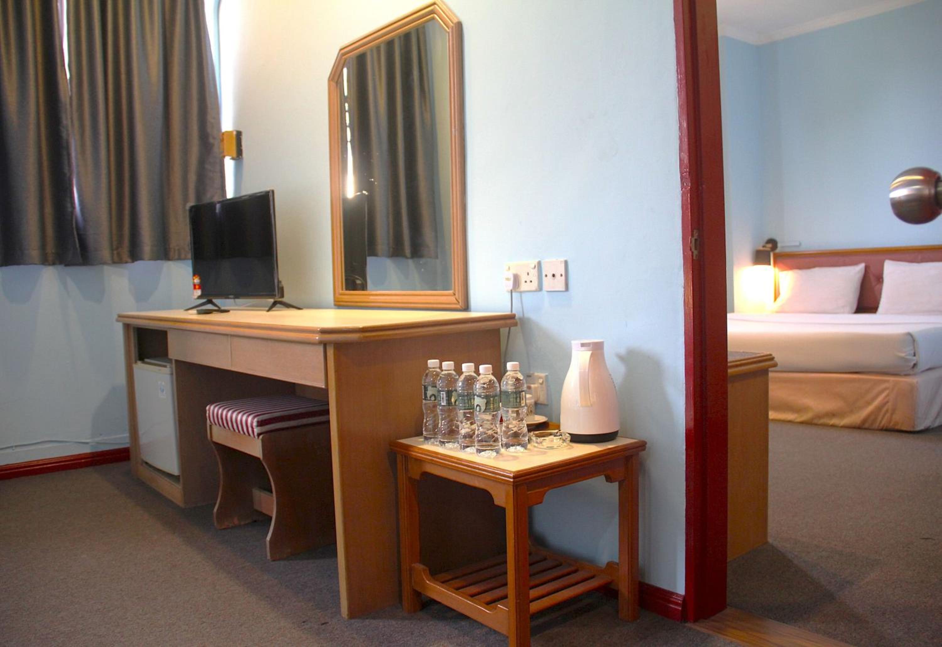 Deluxe Family Room
