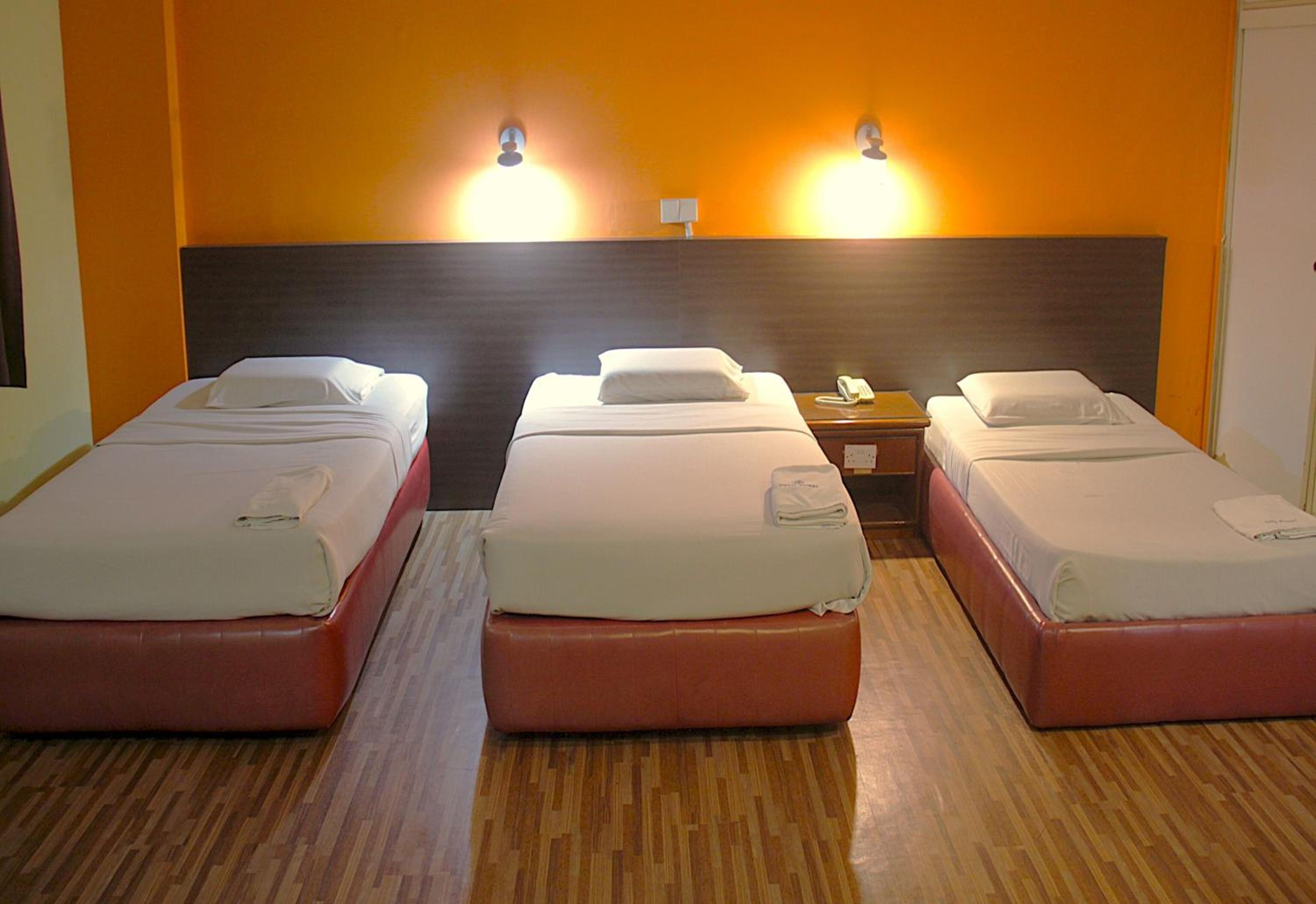 Deluxe Triple Room