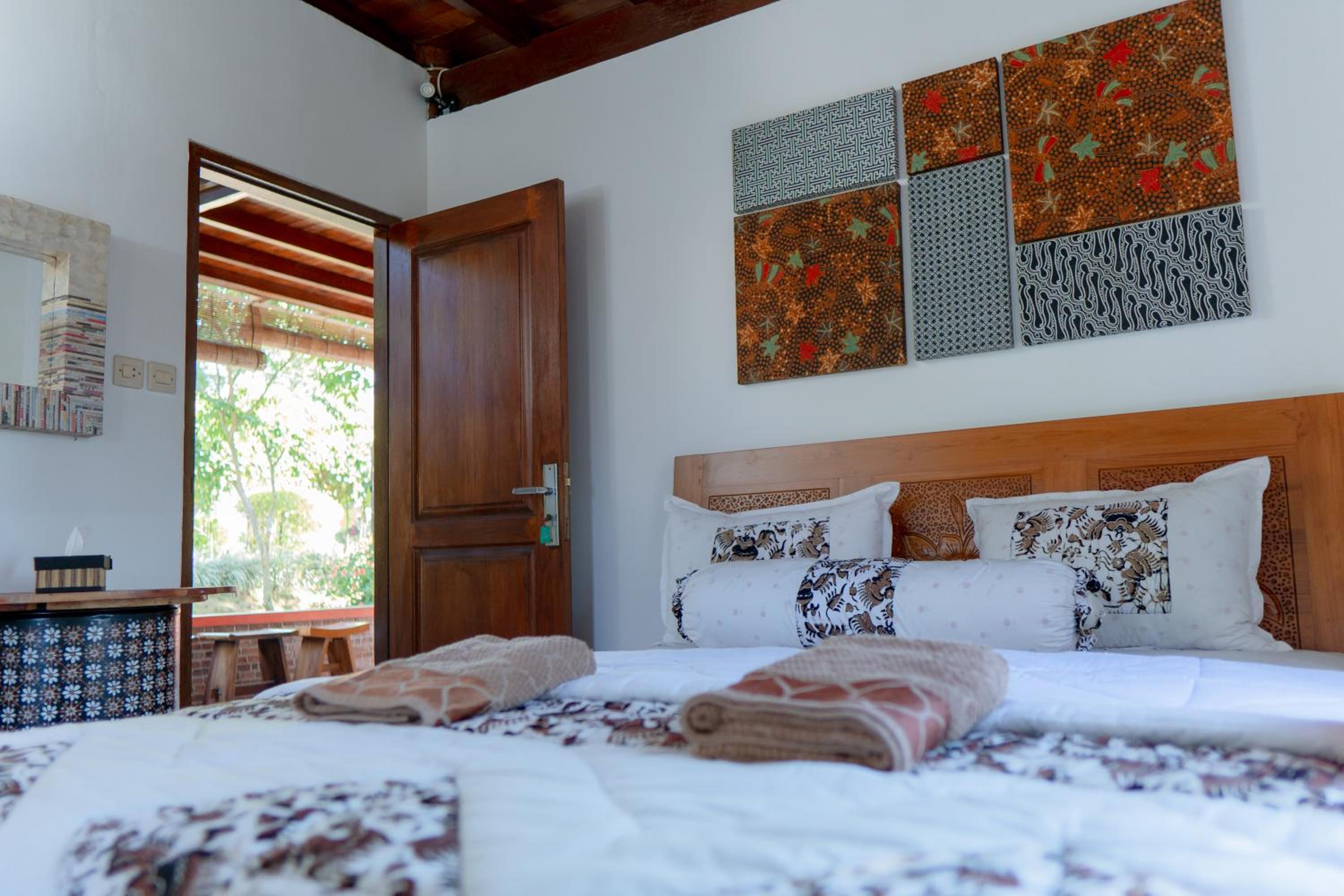 Villa photo 2