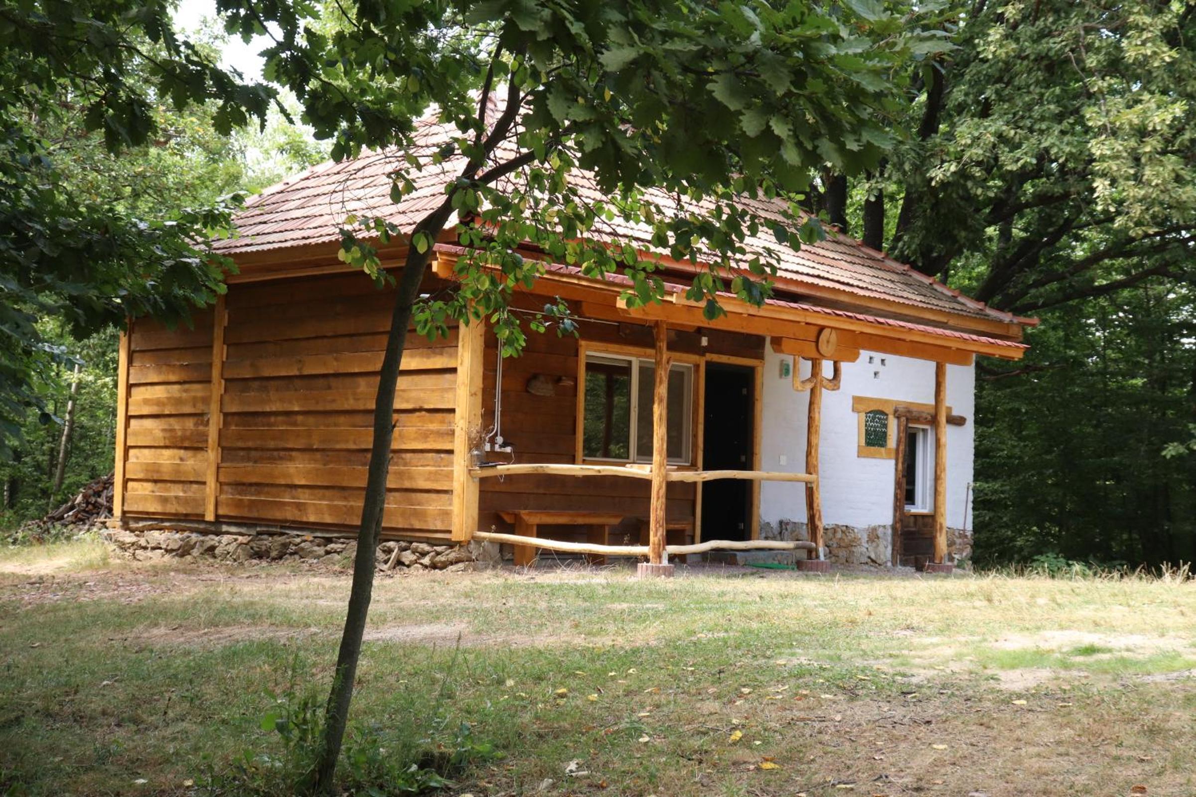 Two-Bedroom House photo 2