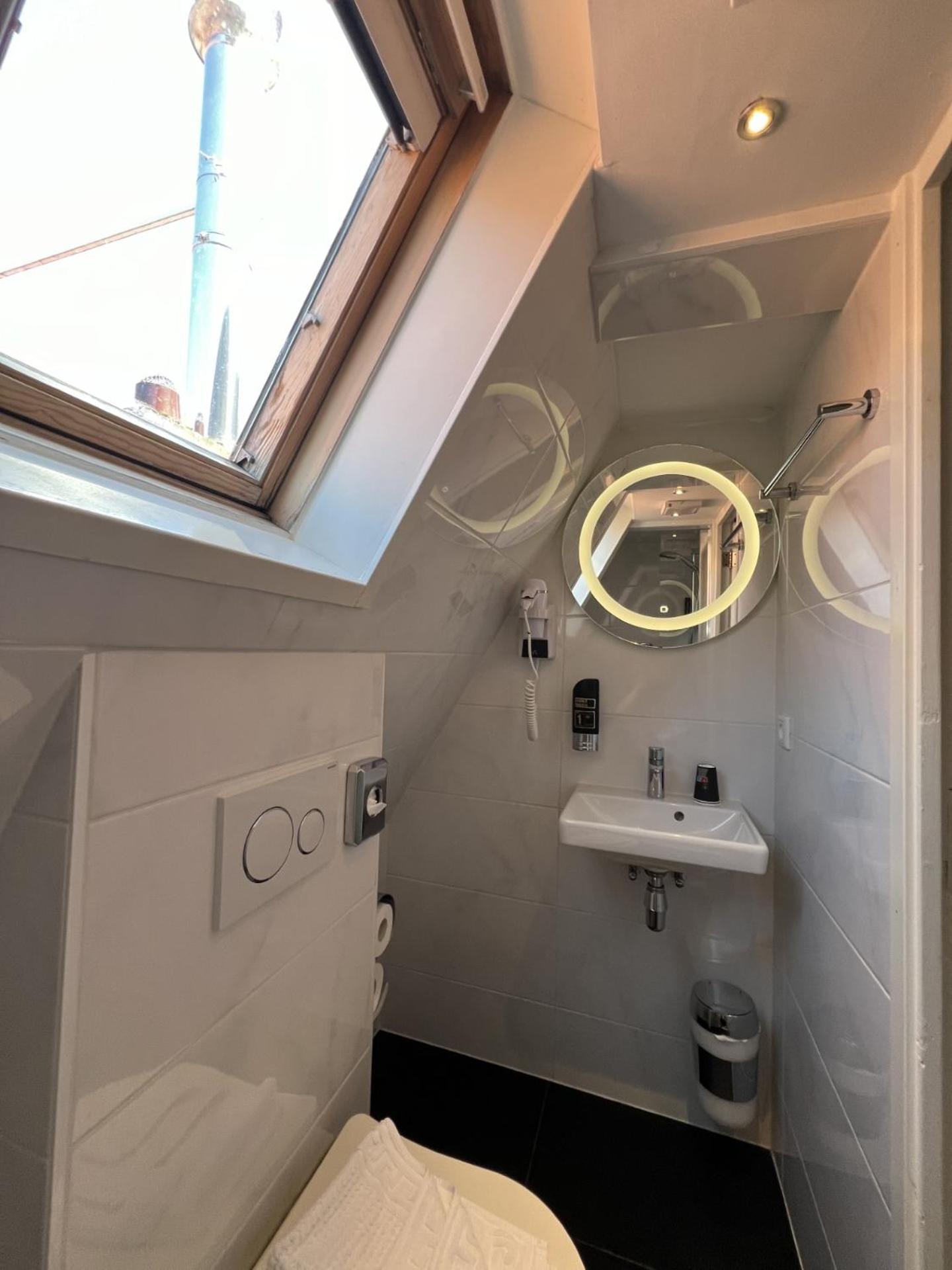 Small Twin Room
