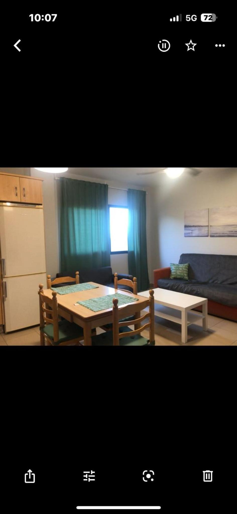 Apartment - Split Level photo 3