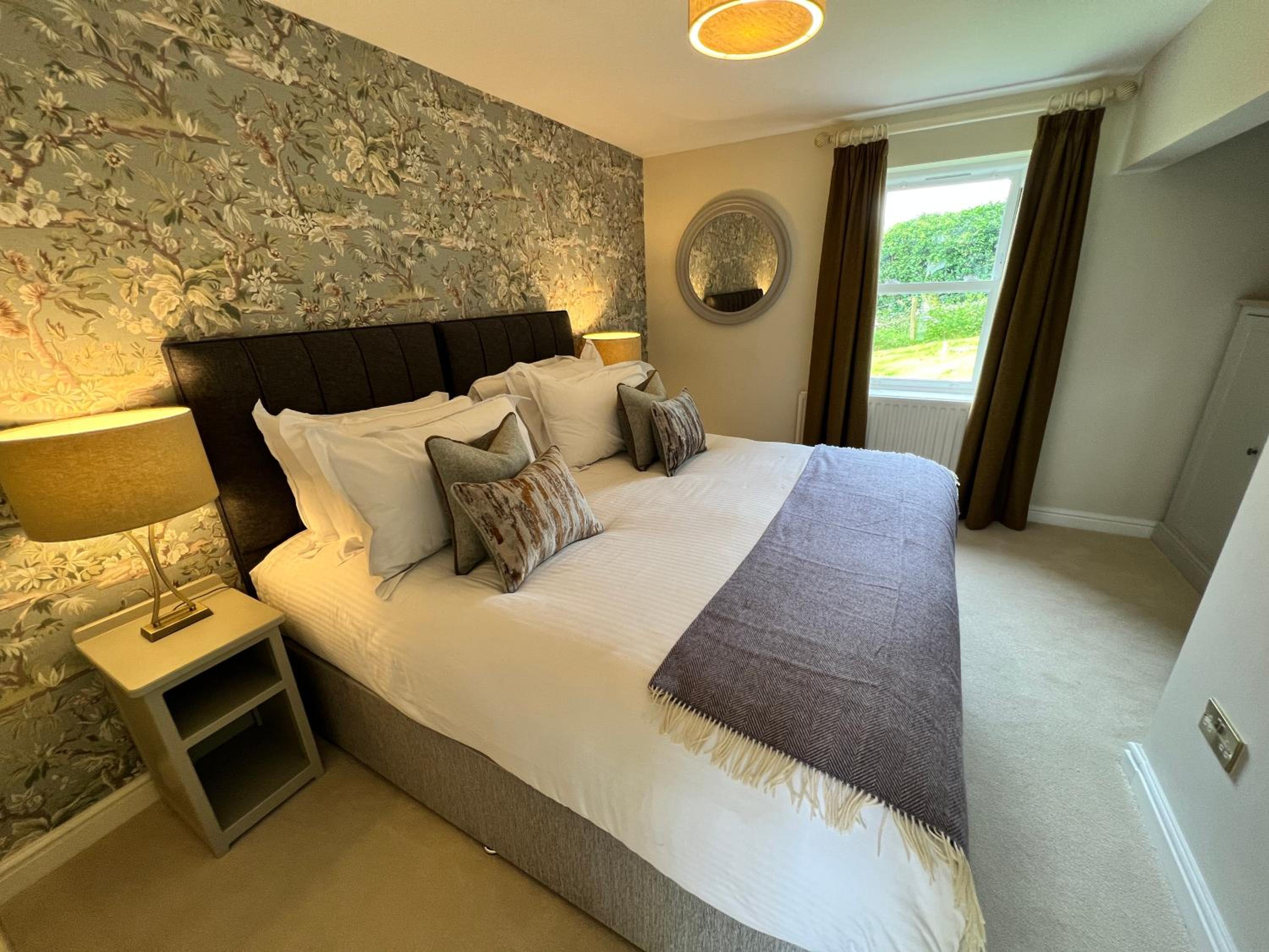 Superior Suite - Photo 1