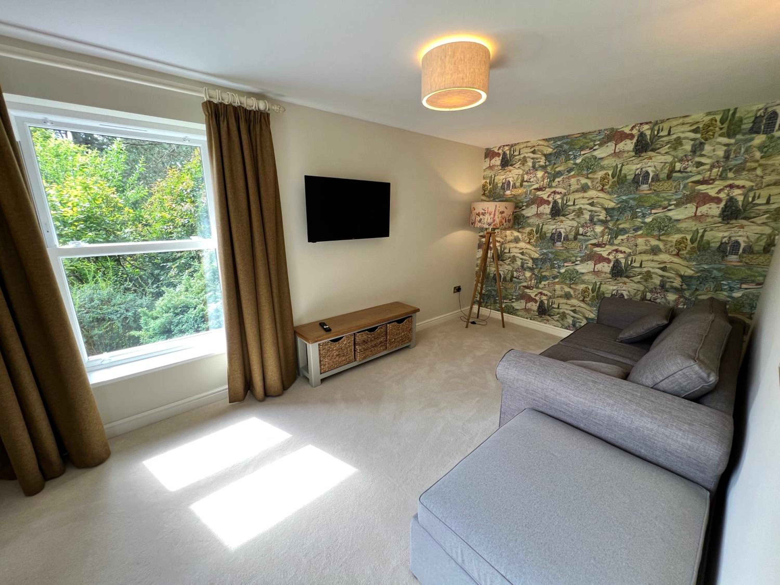 Superior Suite - Photo 2