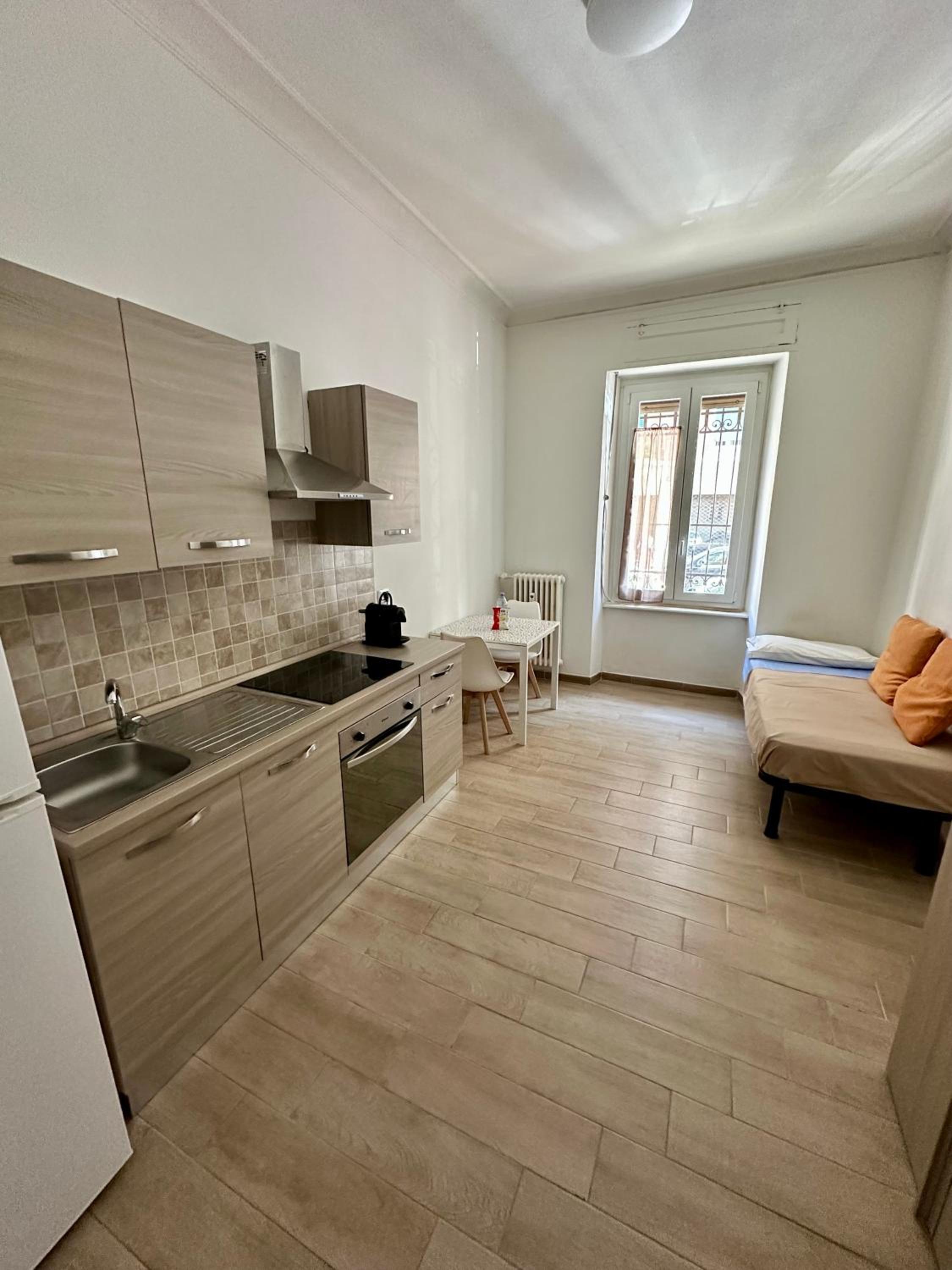 One-Bedroom Apartment