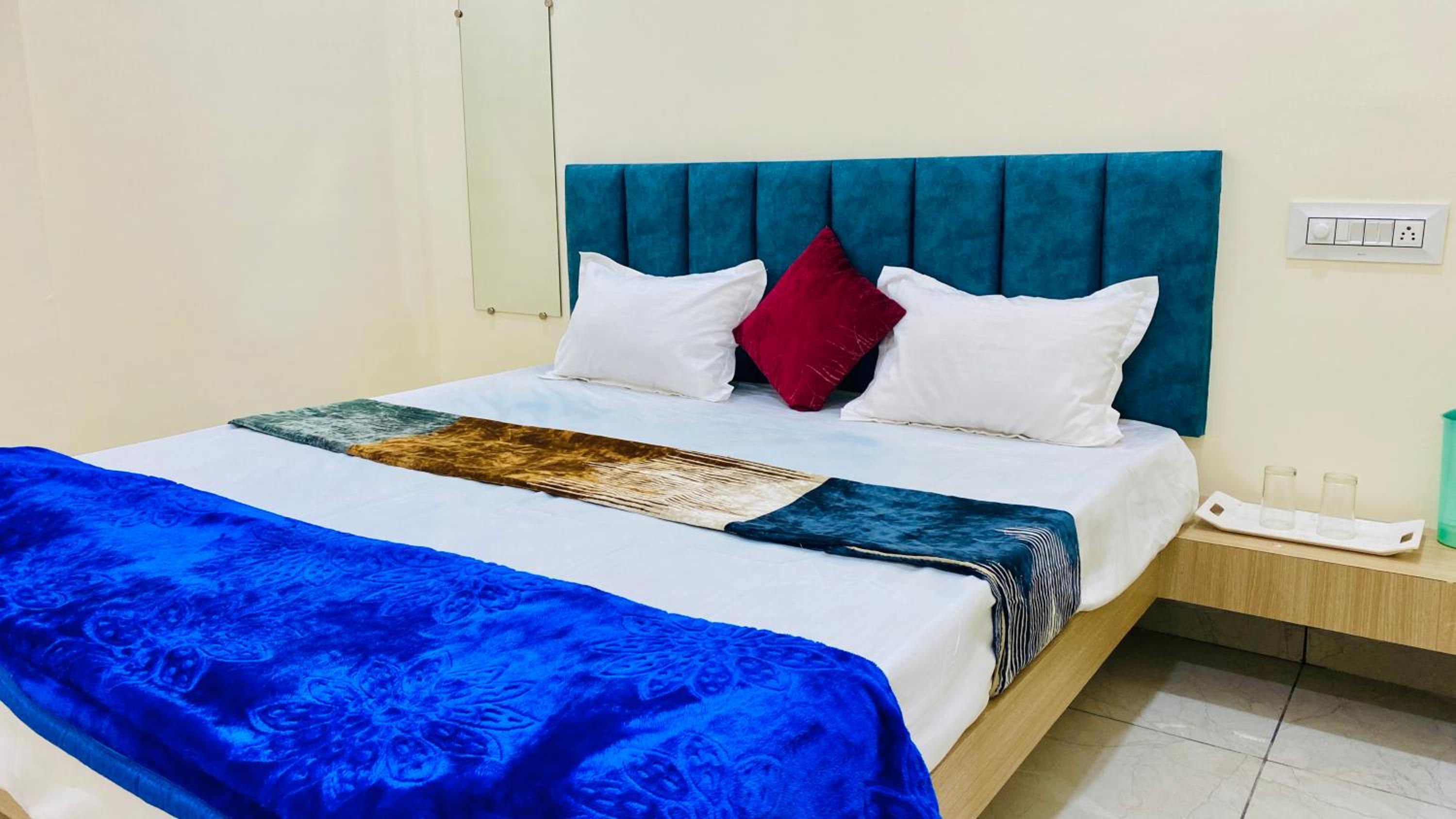 Double Room With Private Bathroom photo 1