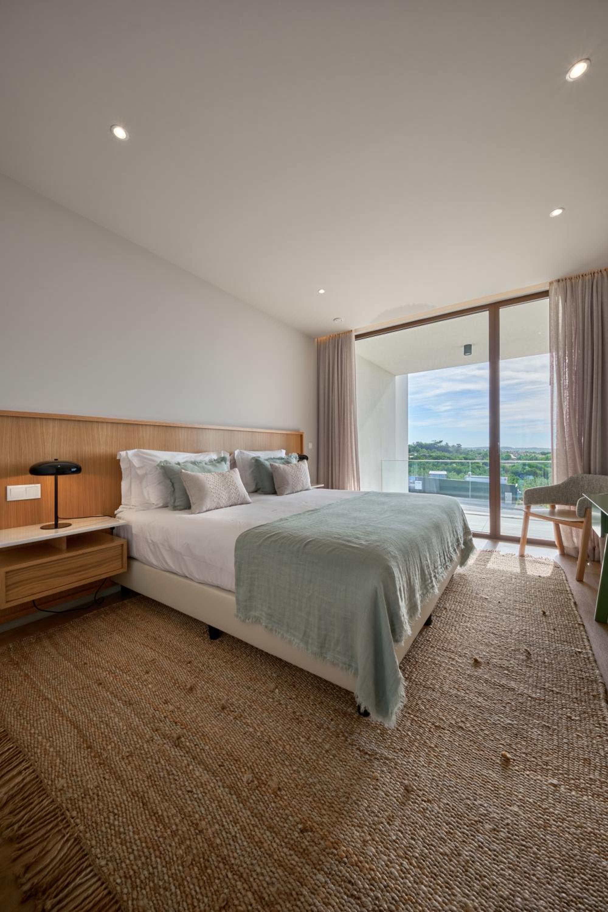 Three-Bedroom Townhouse with Sea View photo 3