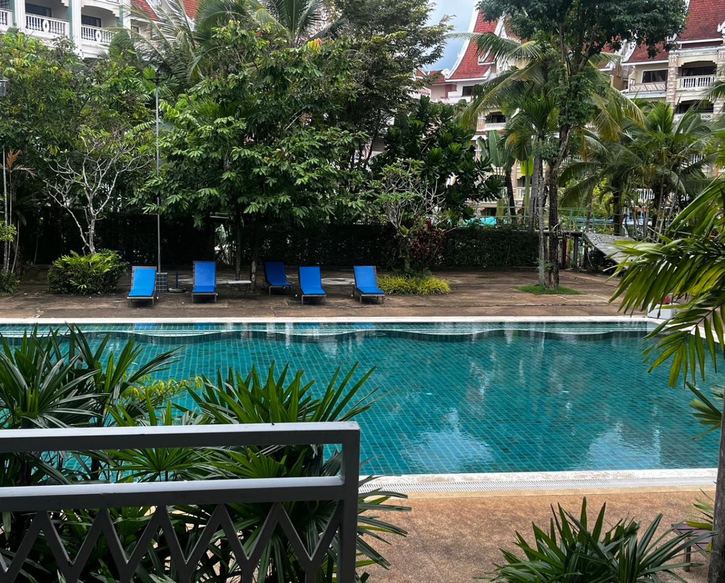 Triple Room with Balcony - Photo 10