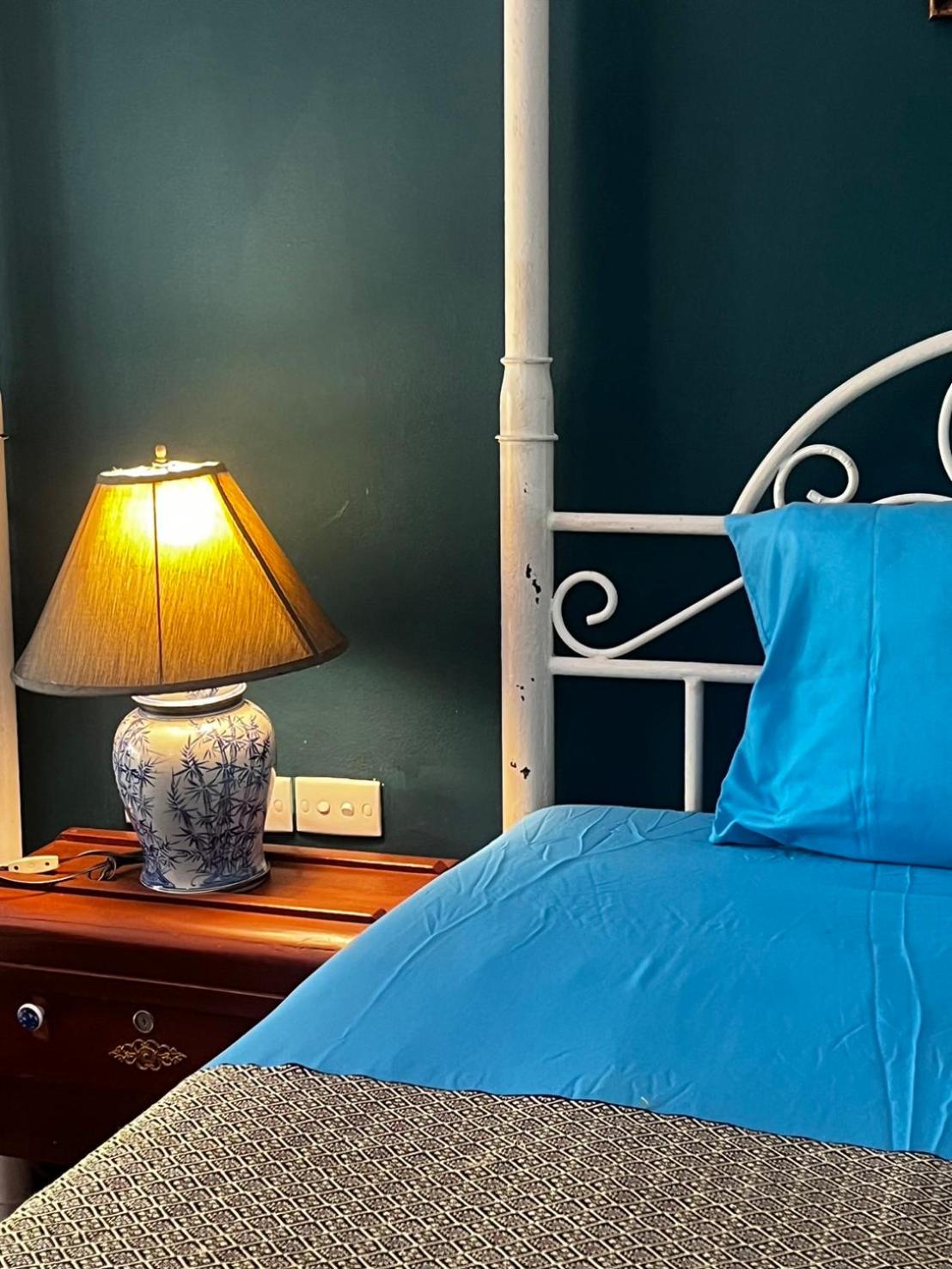 Standard Twin Room with Garden View - Photo 3
