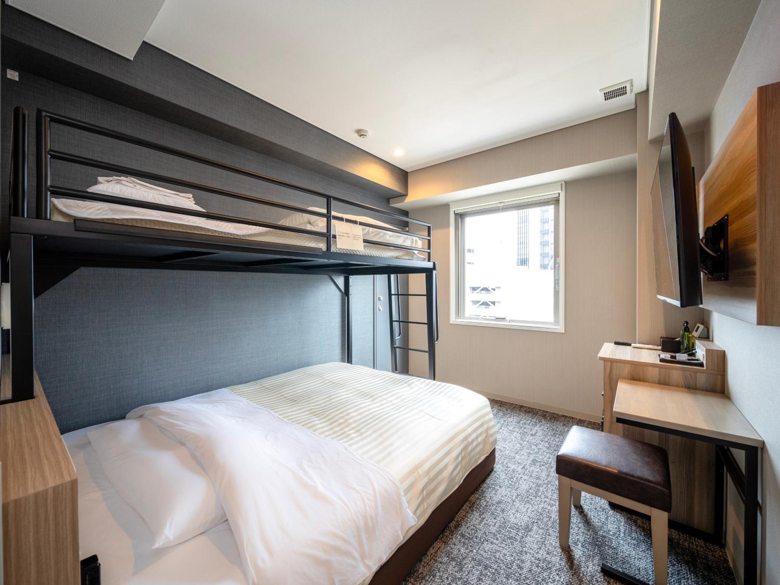 Double or Twin Room with Extra Bed photo 1