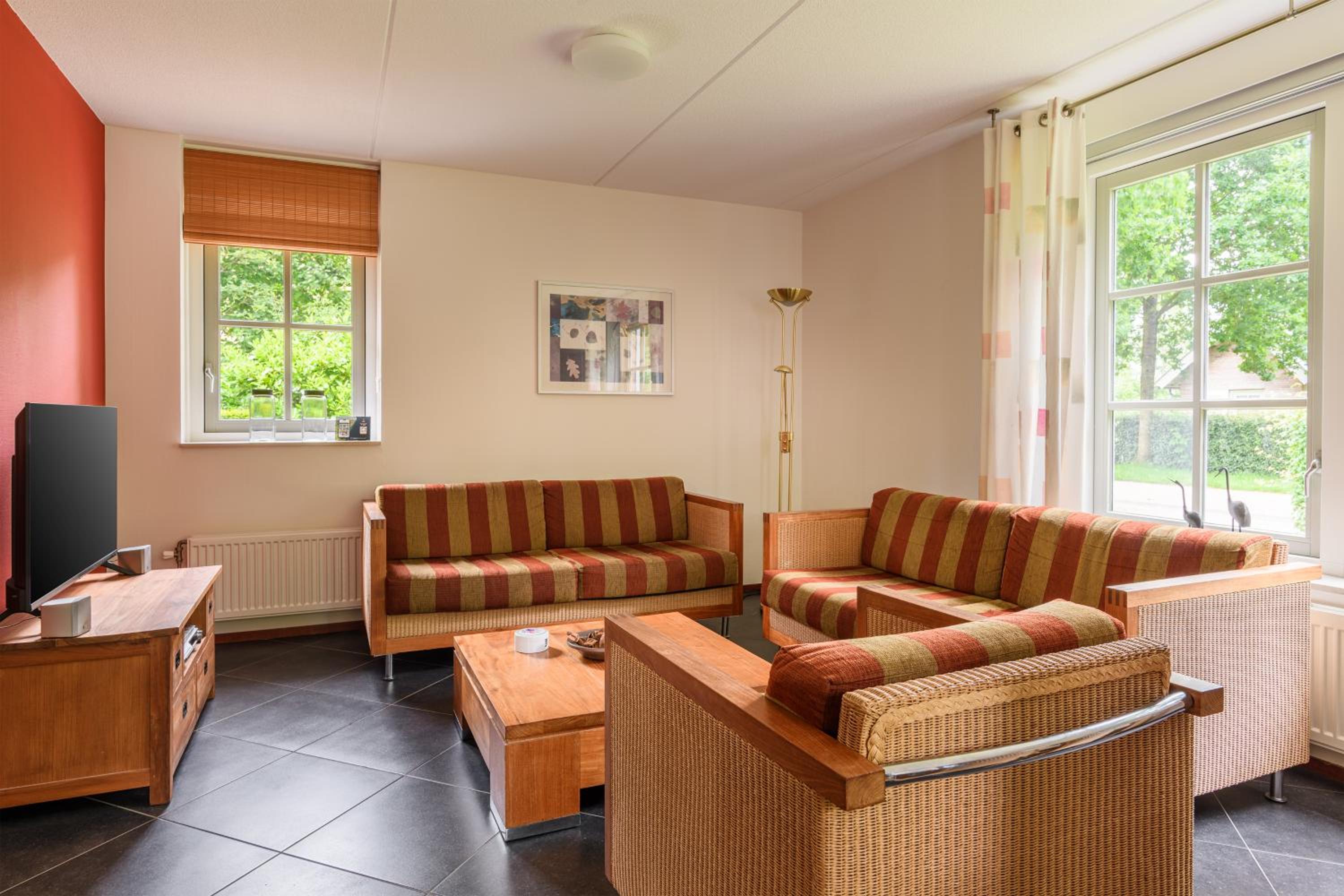 Villa photo 1