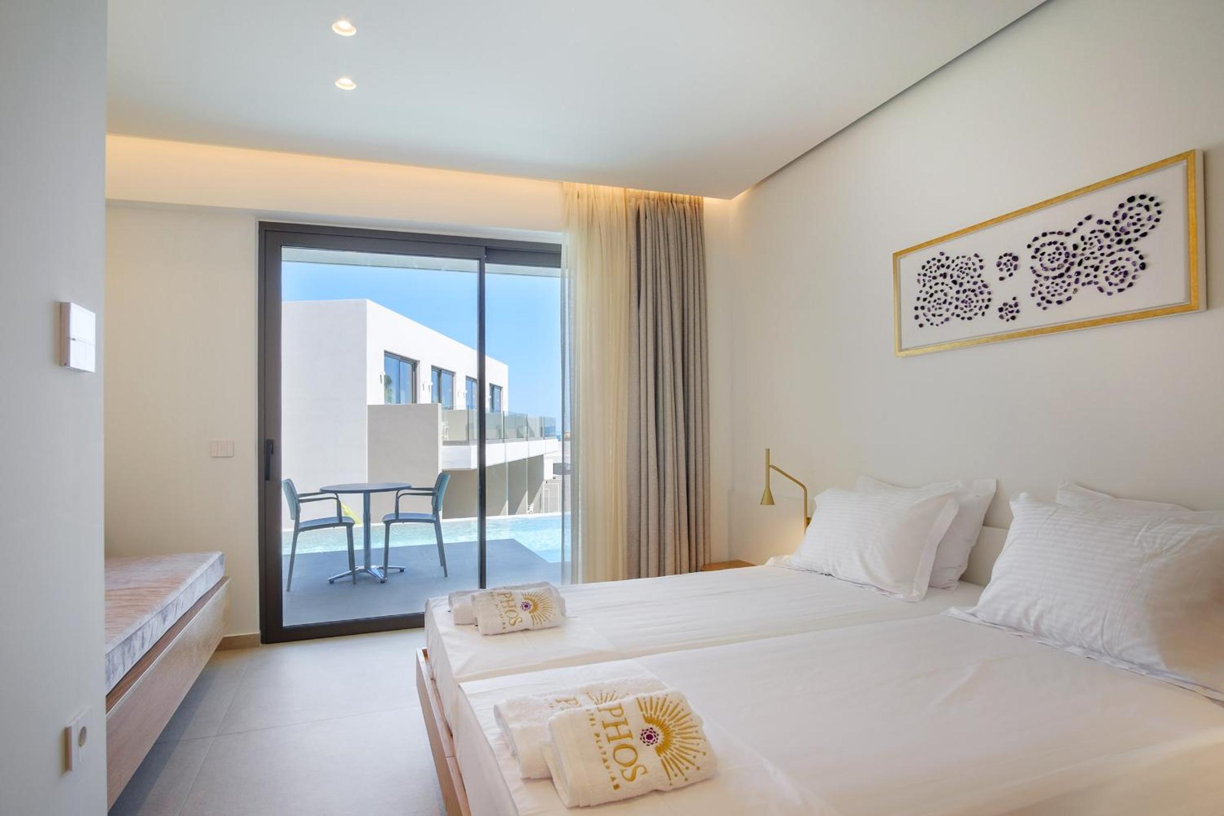 Deluxe Junior Suite Swim up