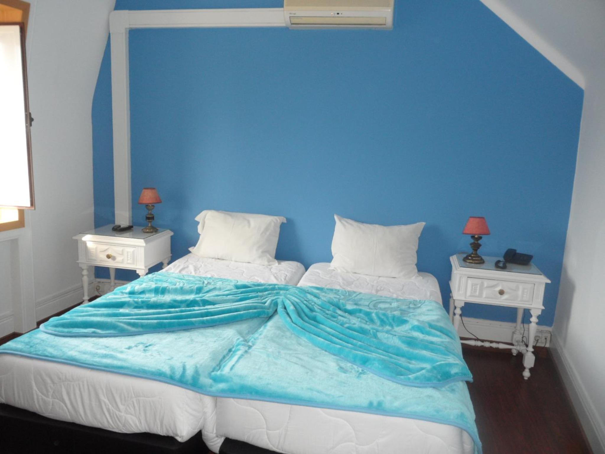 Small Double Or Twin Room
