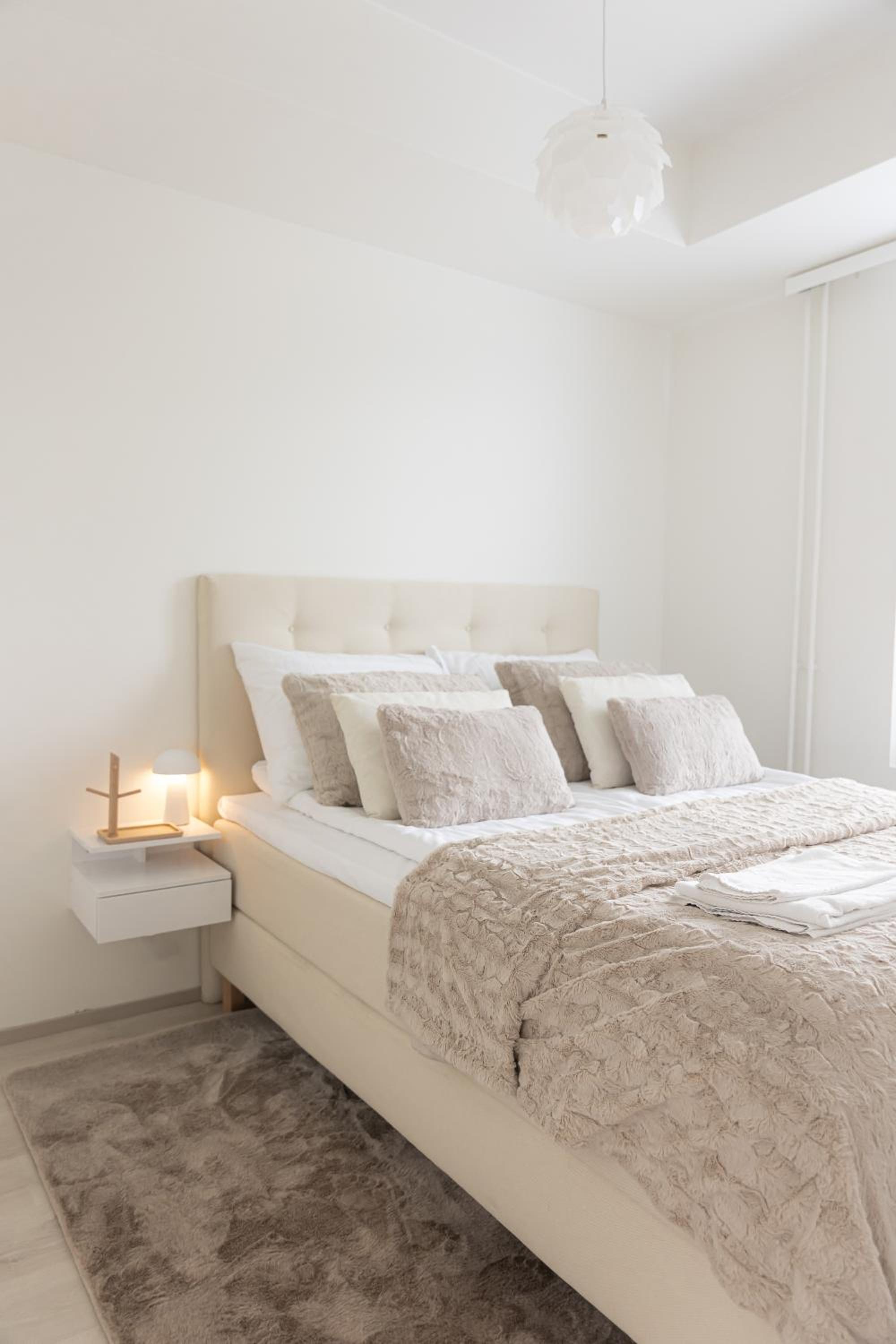 Deluxe King Suite