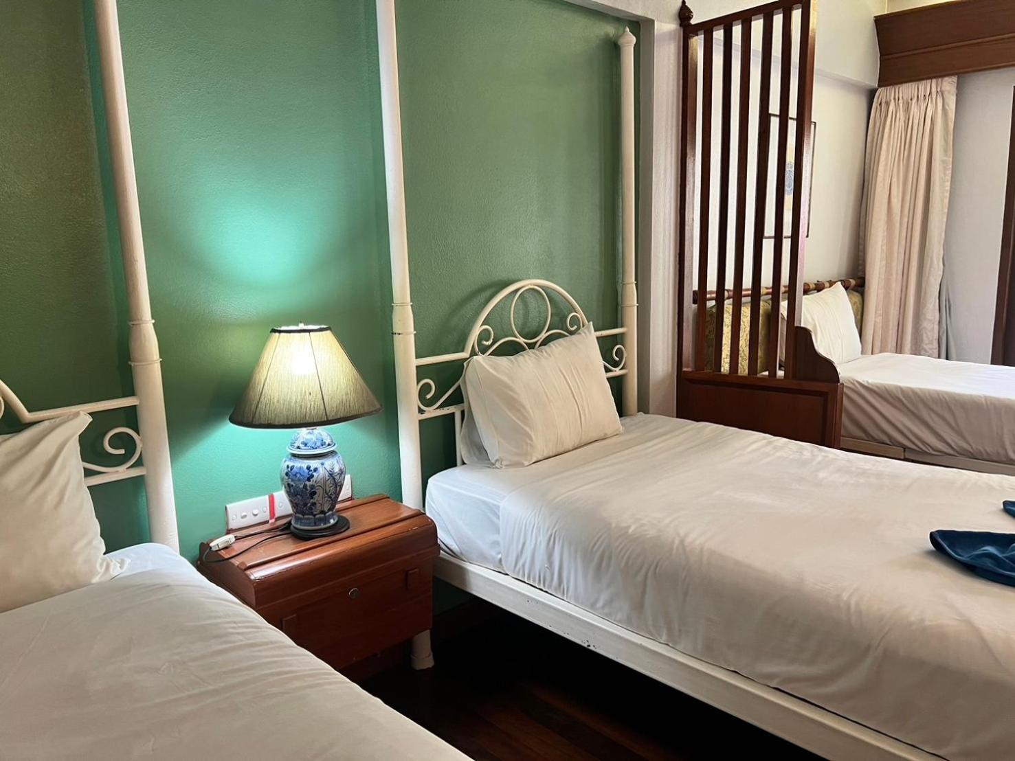 Triple Room with Balcony - Photo 4