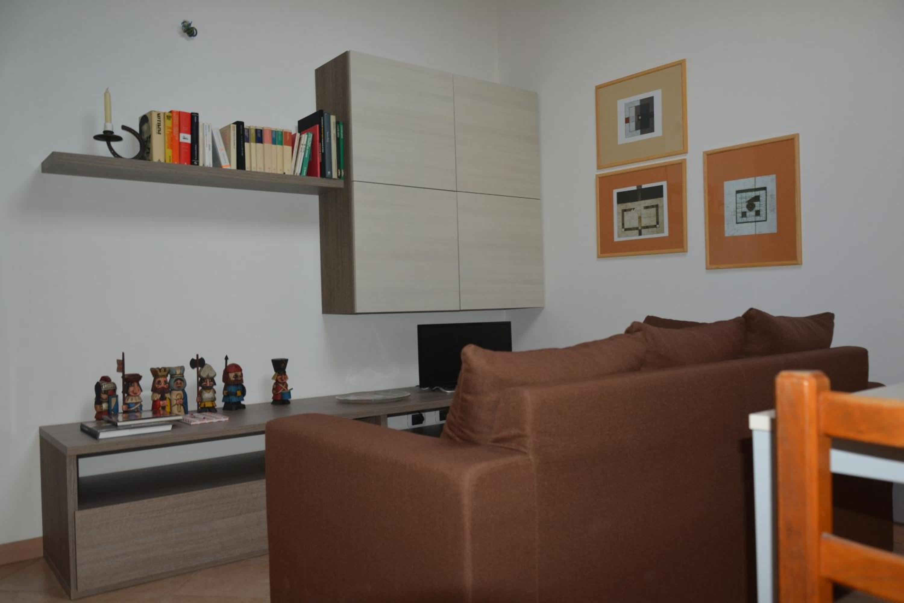 Apartment (2 Adults)