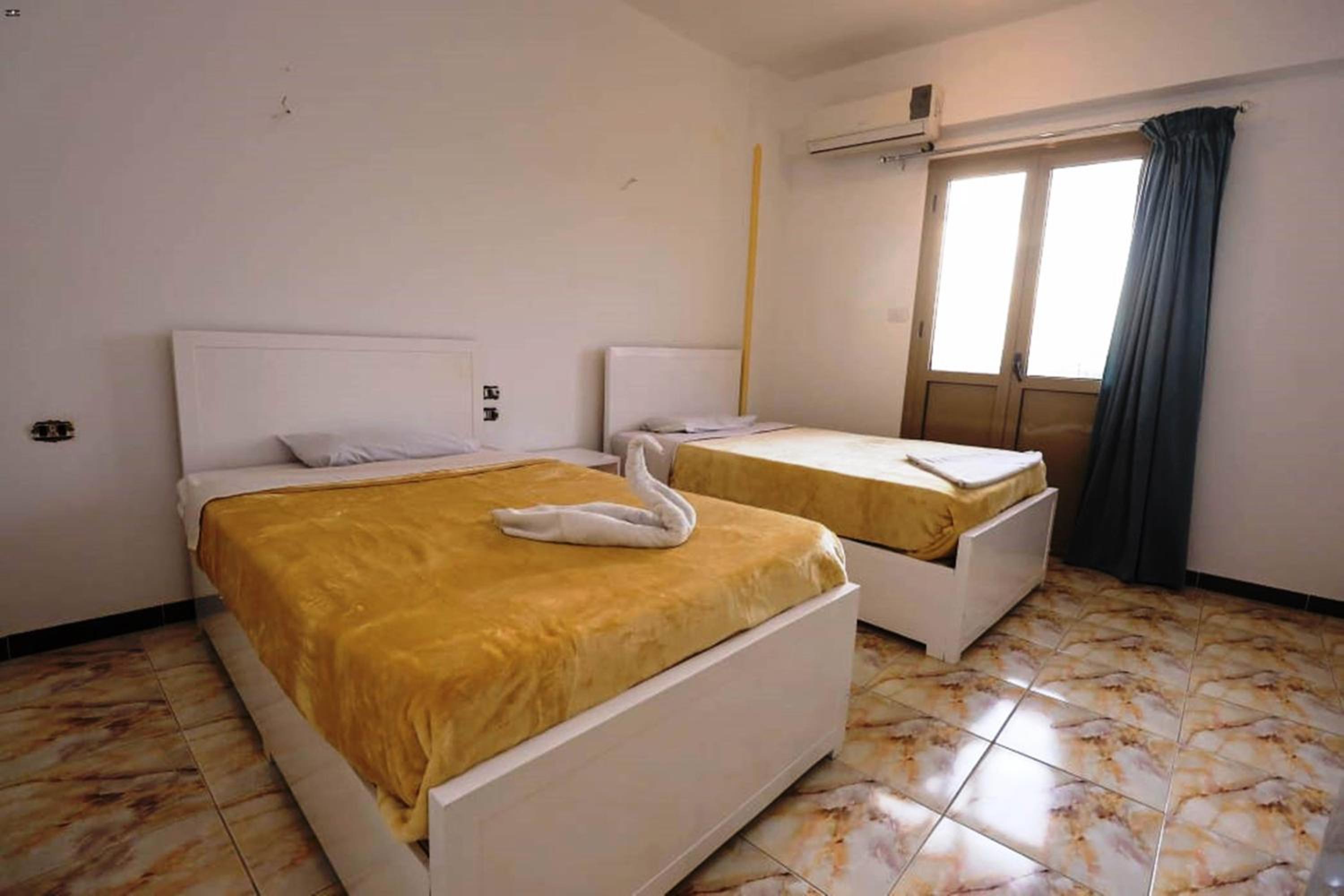 Twin Room photo 2