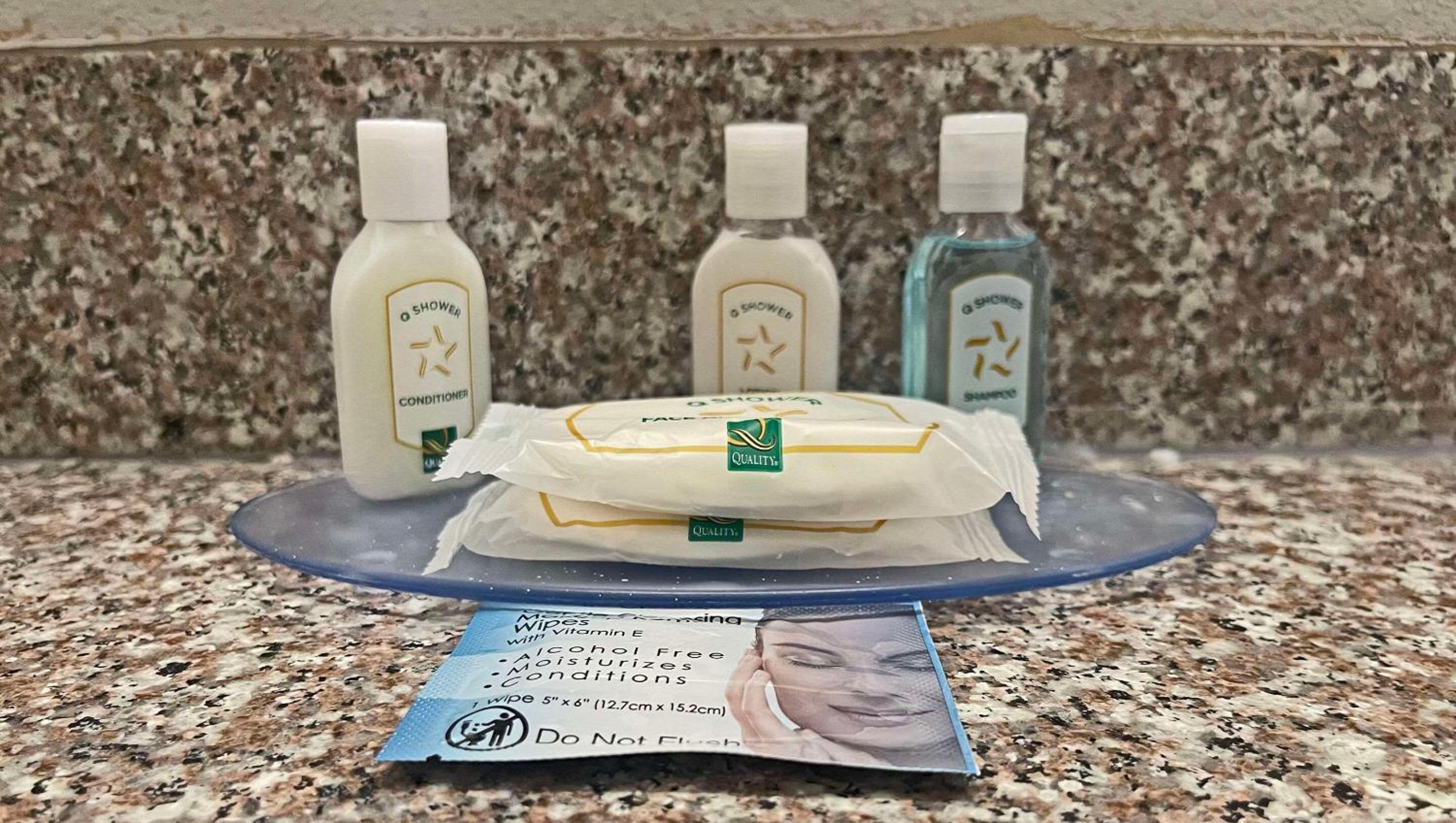 Quality Inn & Suites Cincinnati Sharonville, 사진 2