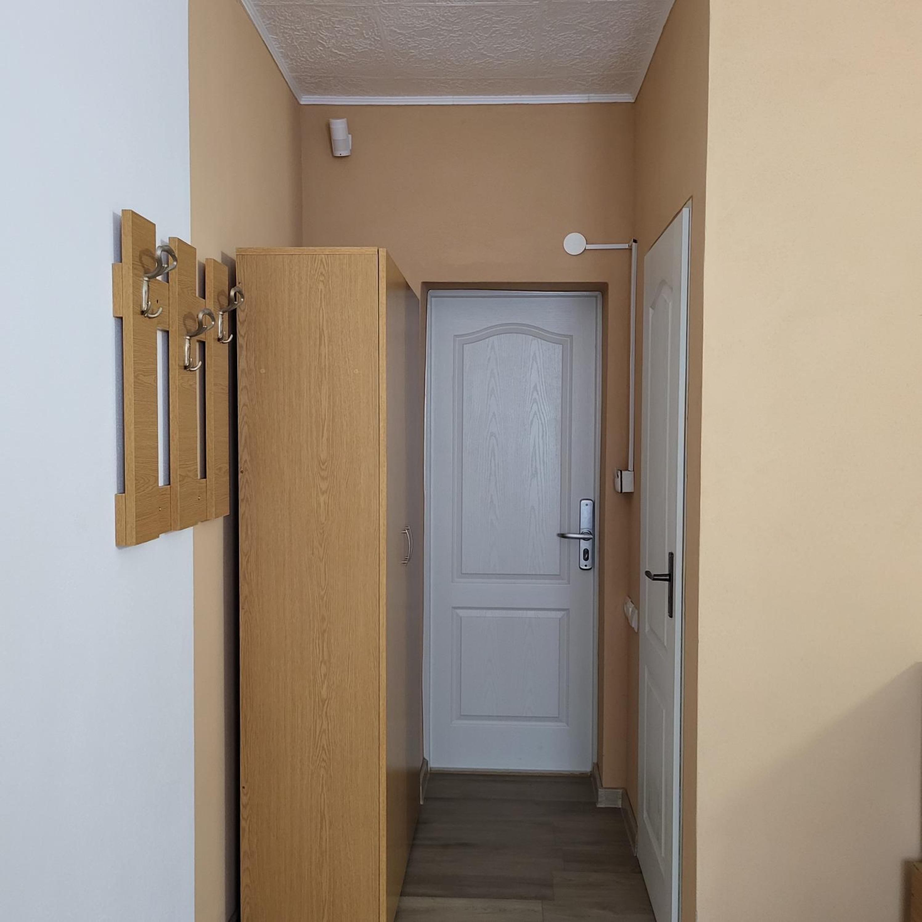 Double Or Twin Room With Private Bathroom photo 2
