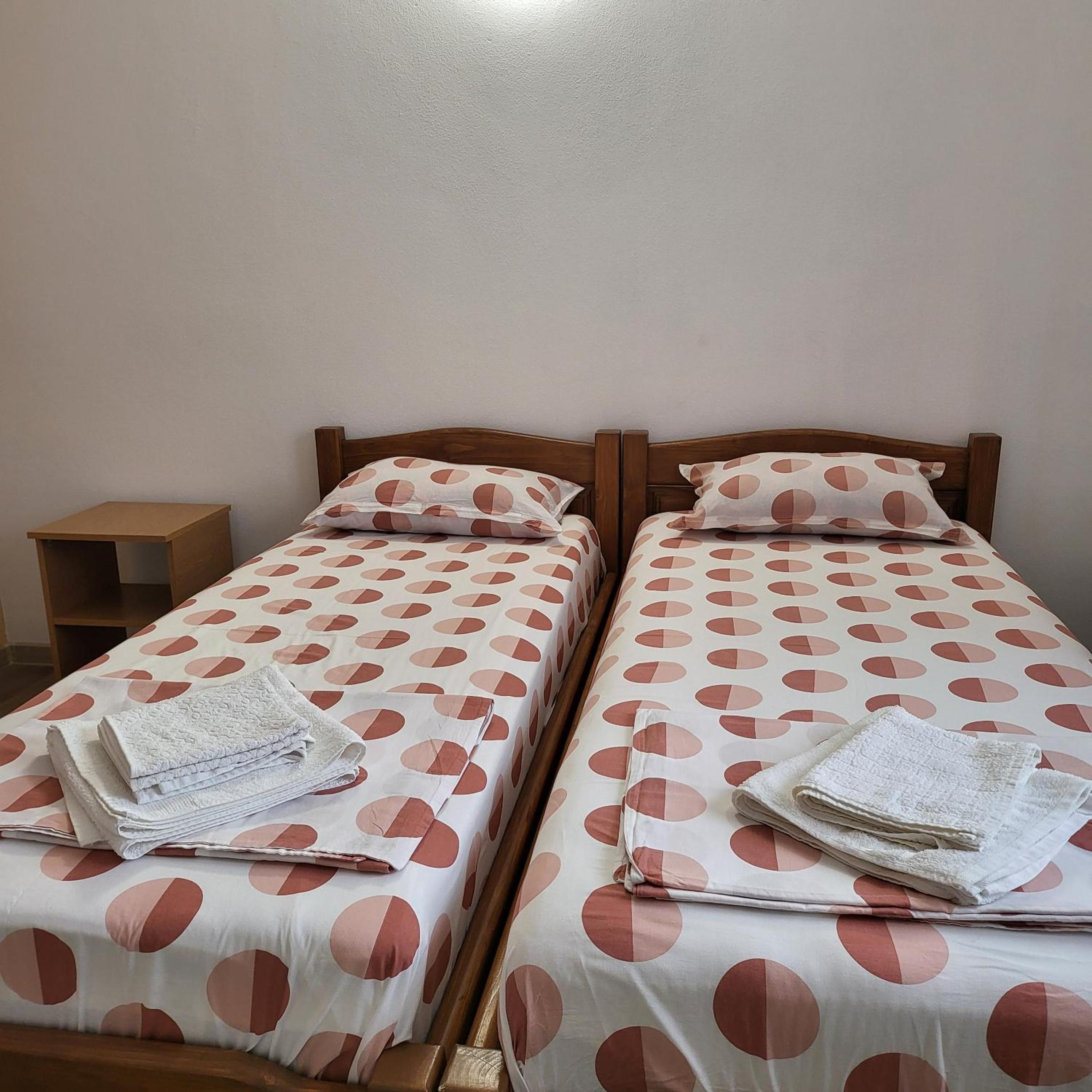 Double Or Twin Room With Private Bathroom photo 3
