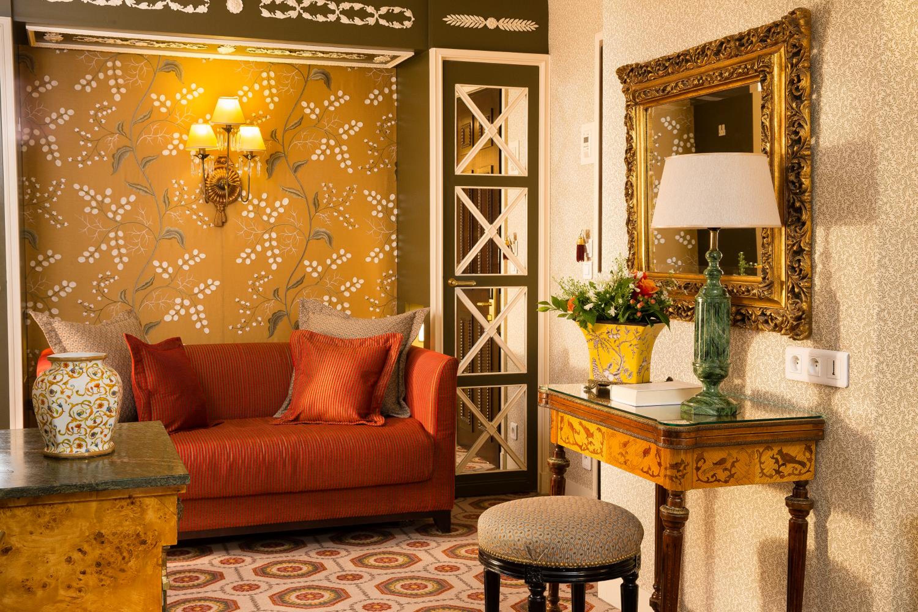 Deluxe Room with Terrace photo 3