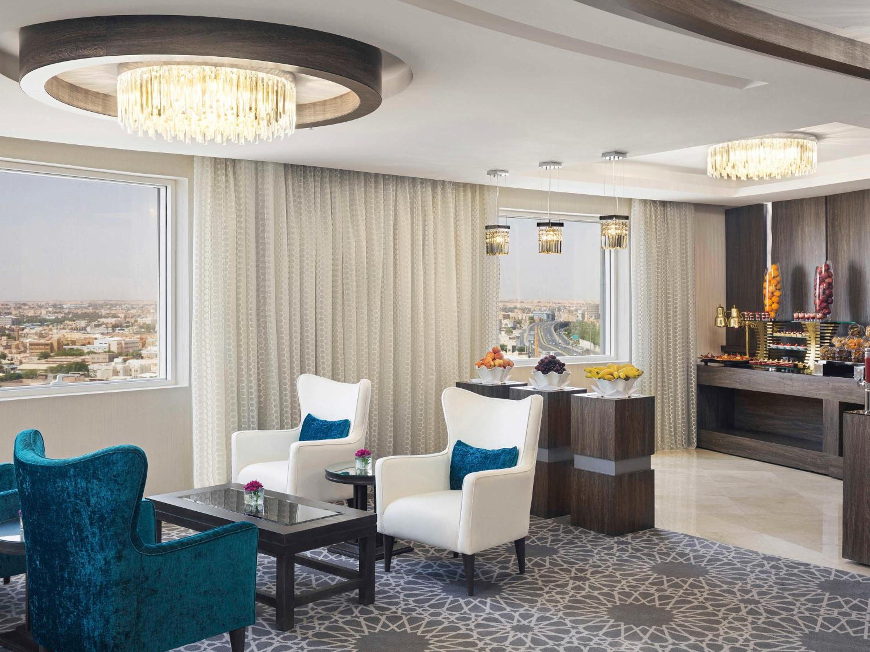 Executive King Room - Photo 3