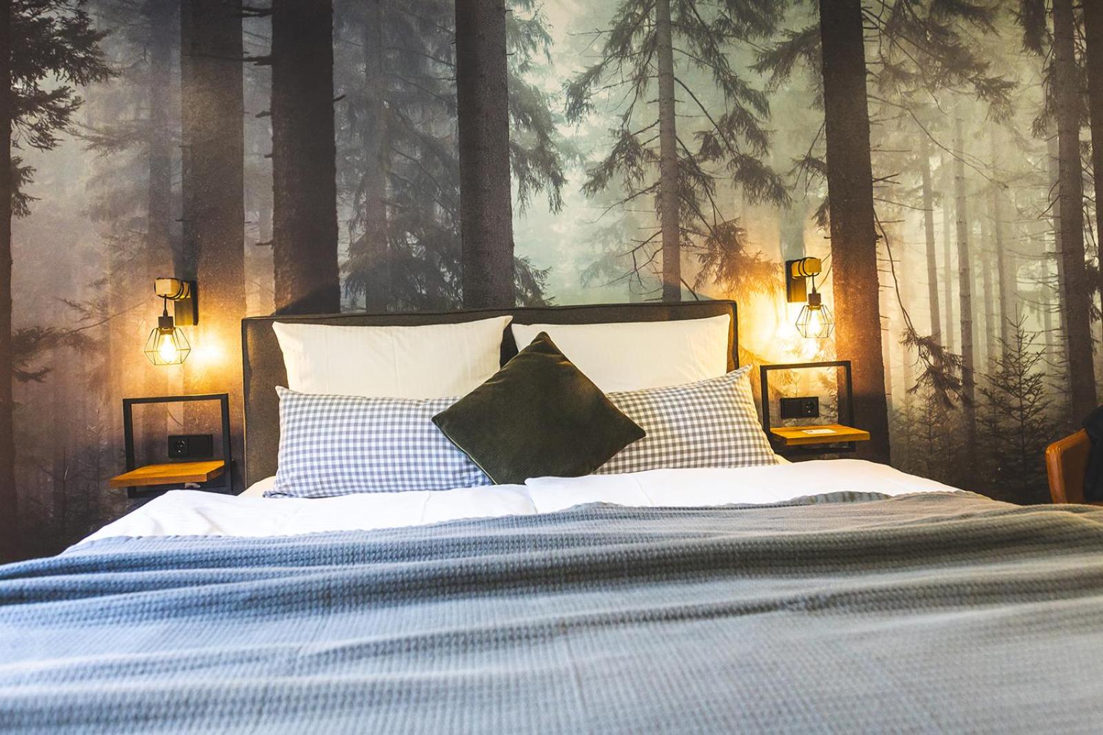 Double Room with Balcony (2 Adults + 1 Child) photo 3