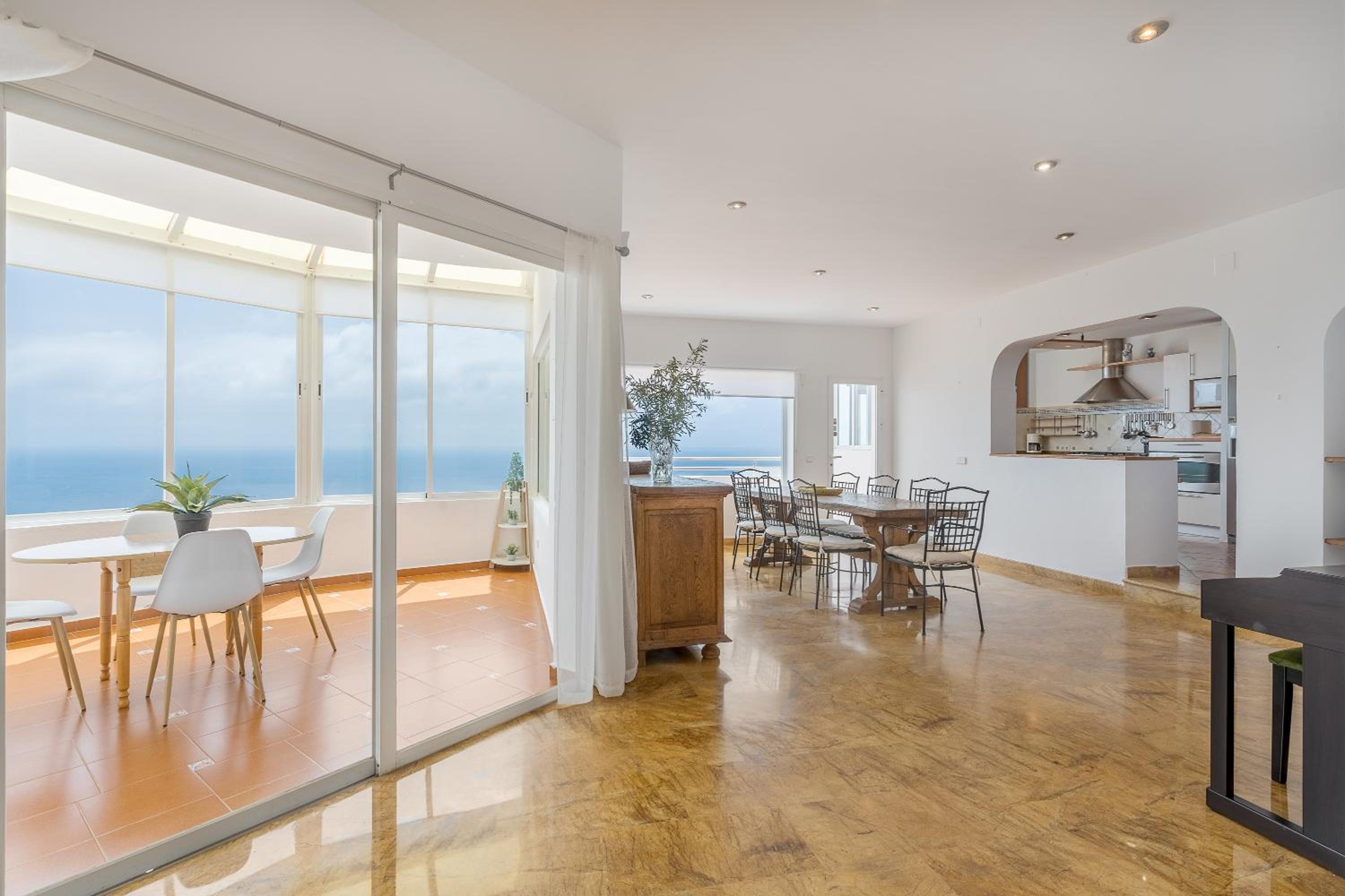 Villa con Vista al Mar