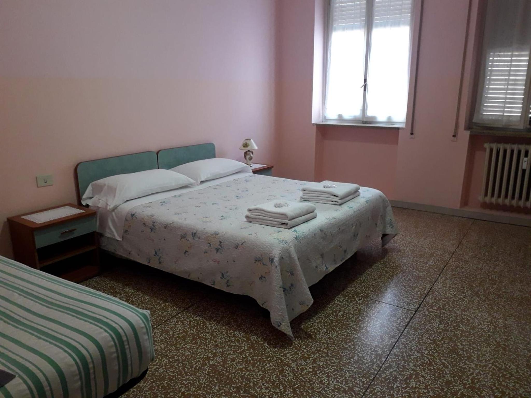 Triple Room with Shared Bathroom