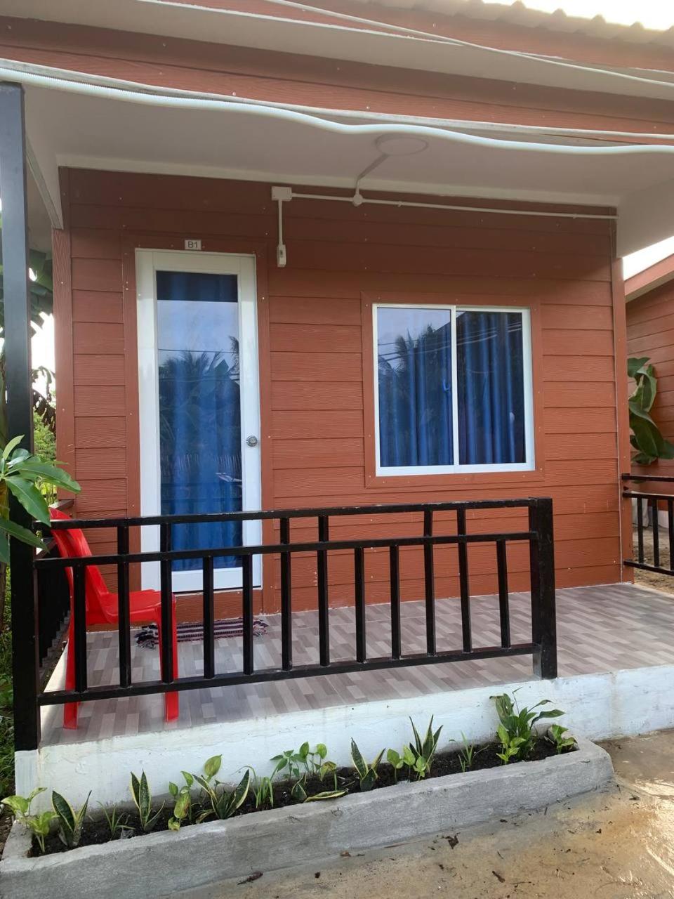 Deluxe Double Room with Balcony photo 2