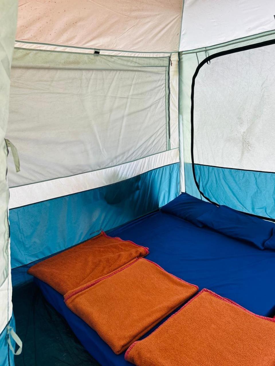 Tent - Photo 4