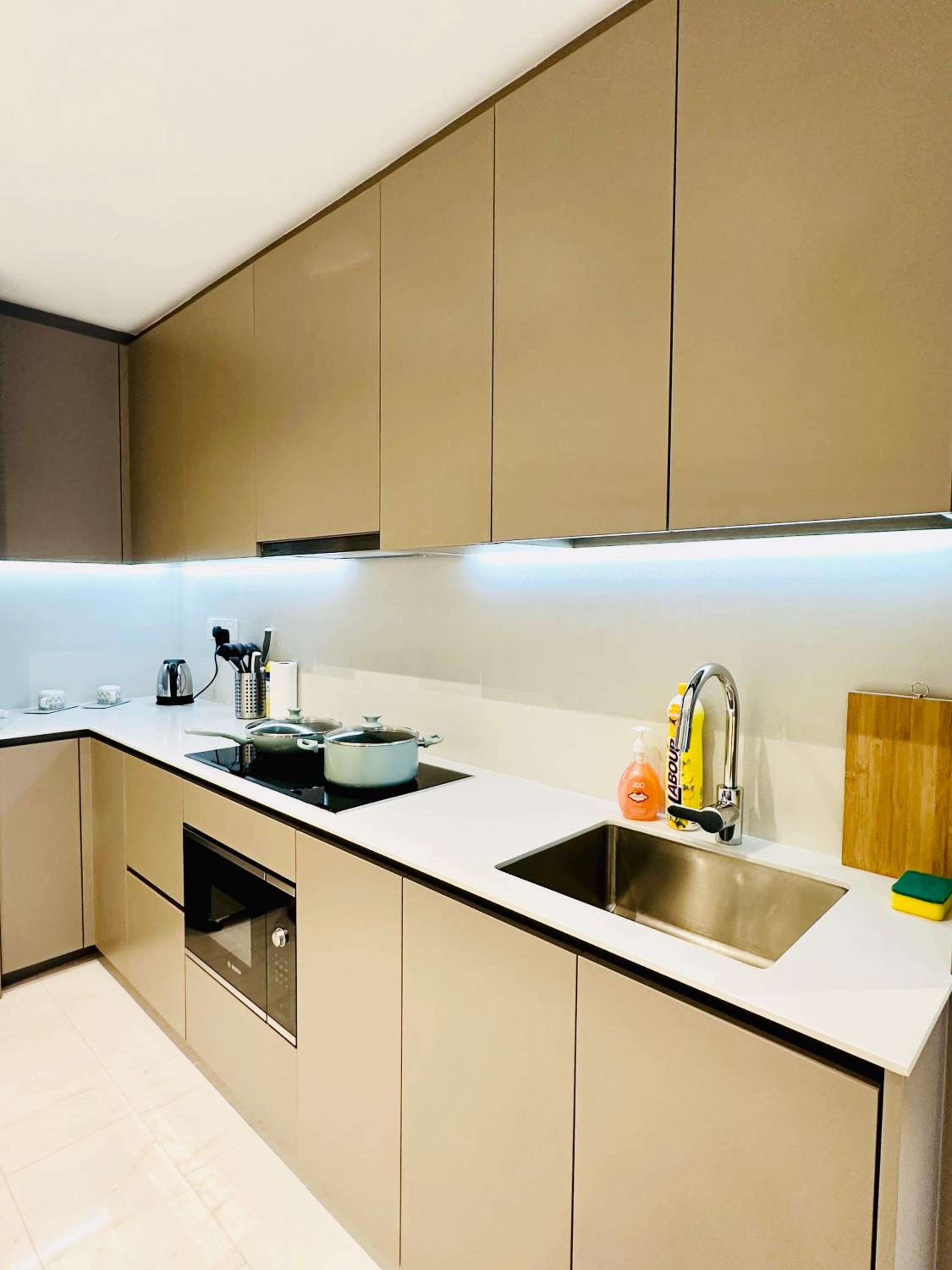 One-Bedroom Apartment