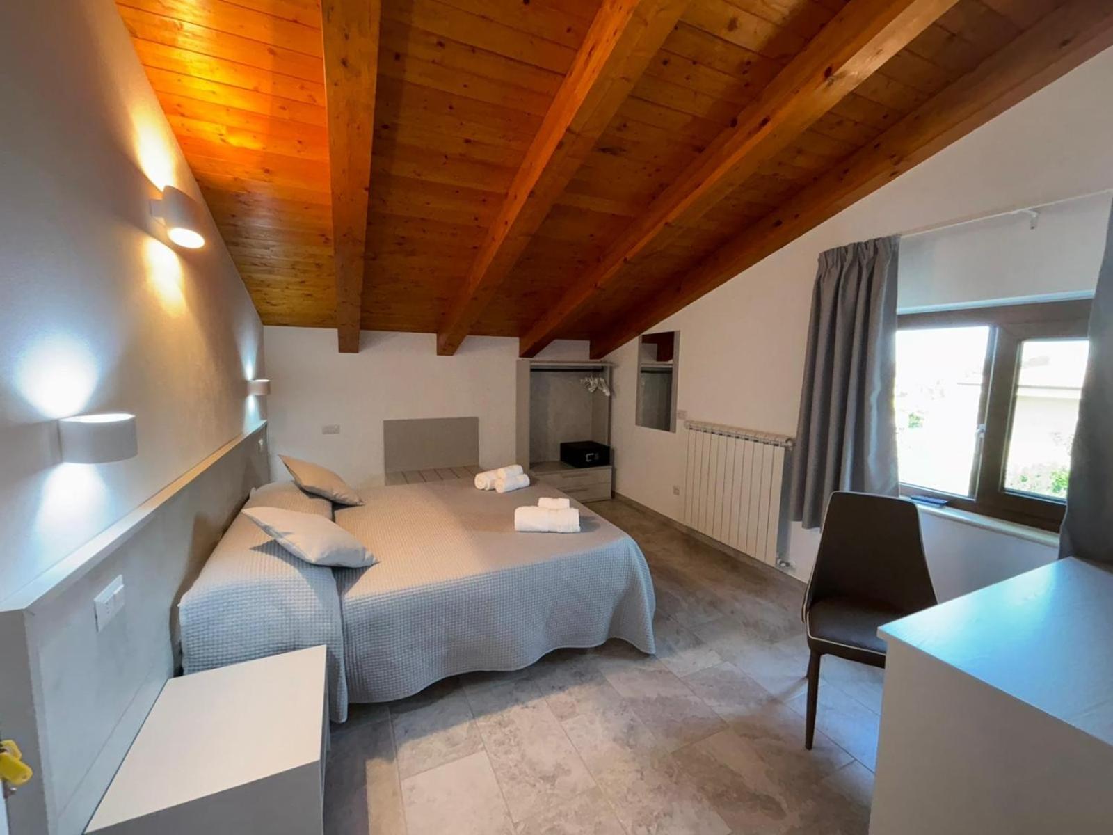 Double Room with Terrace photo 3