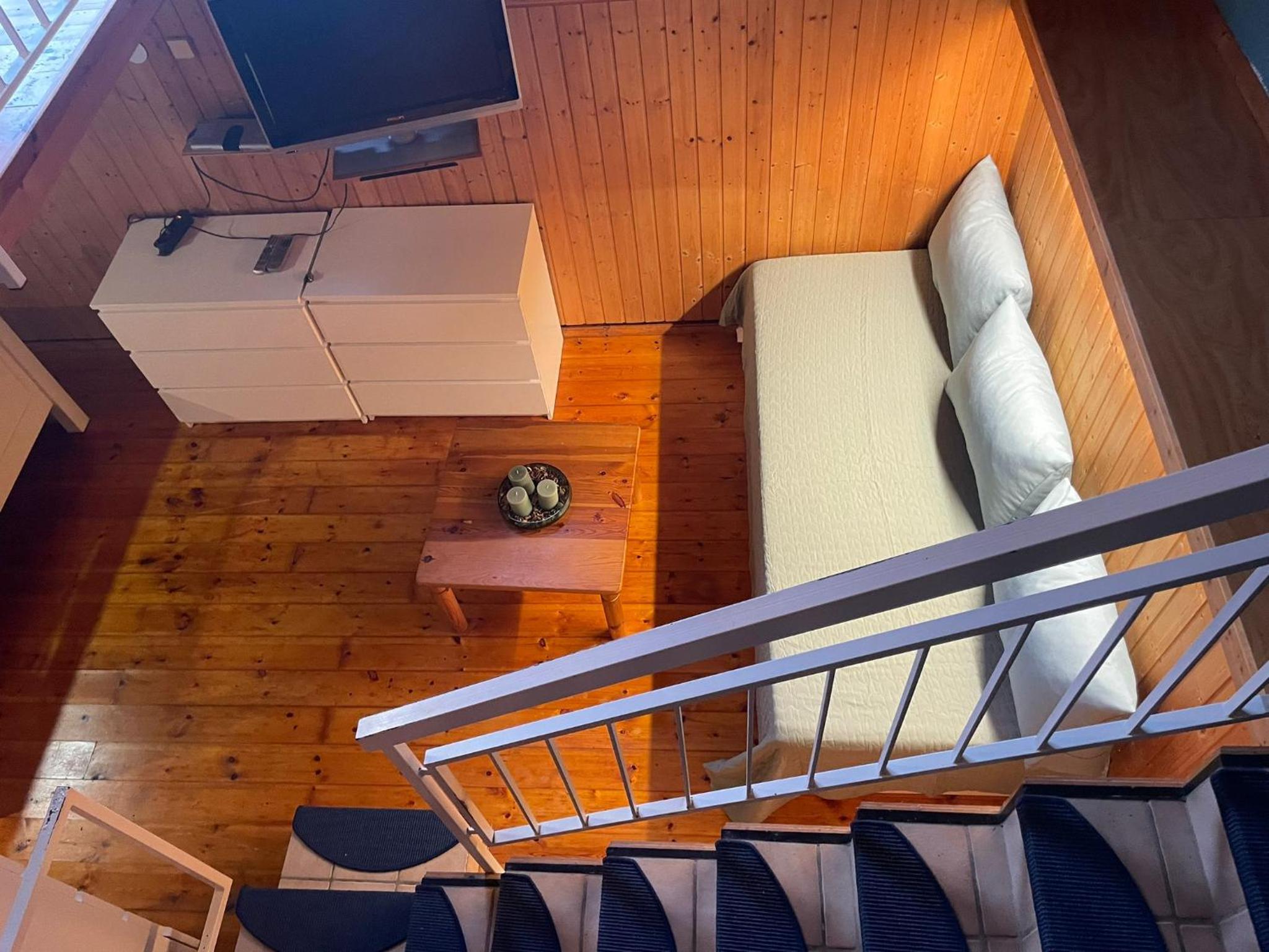 One-Bedroom Apartment photo 2