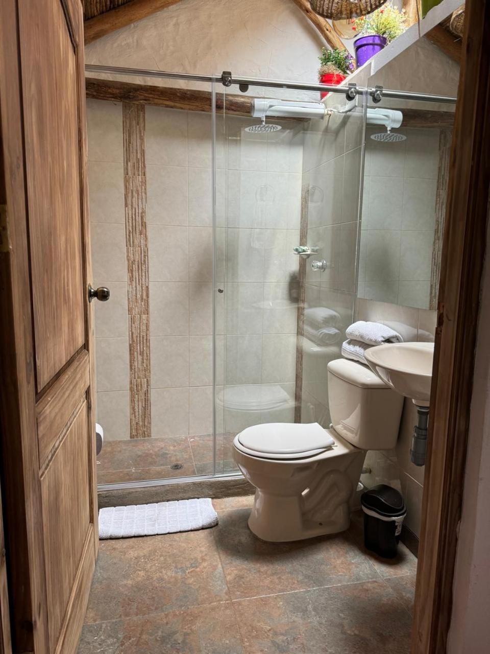 One-Bedroom House photo 3