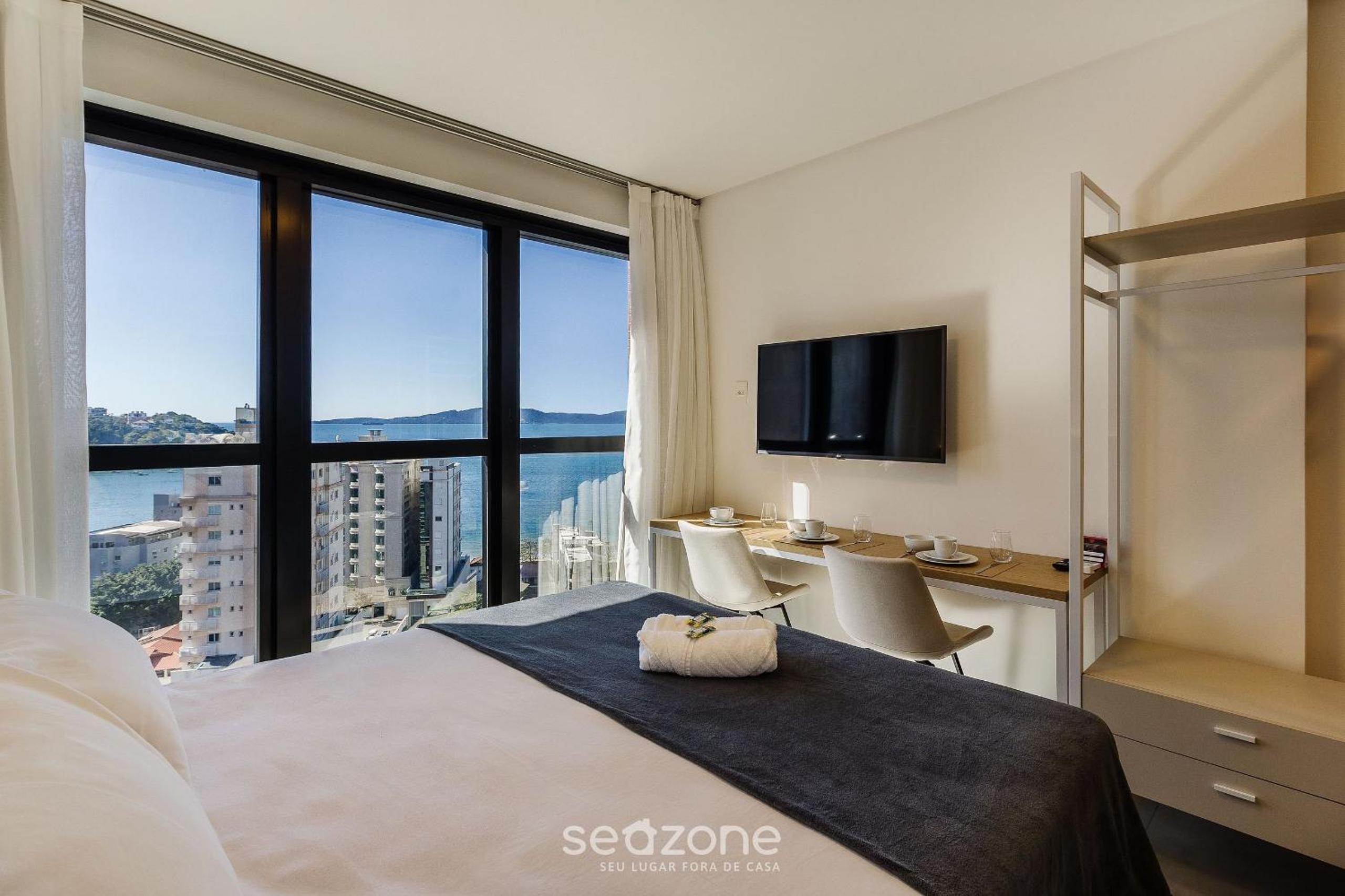 Studio With Sea View