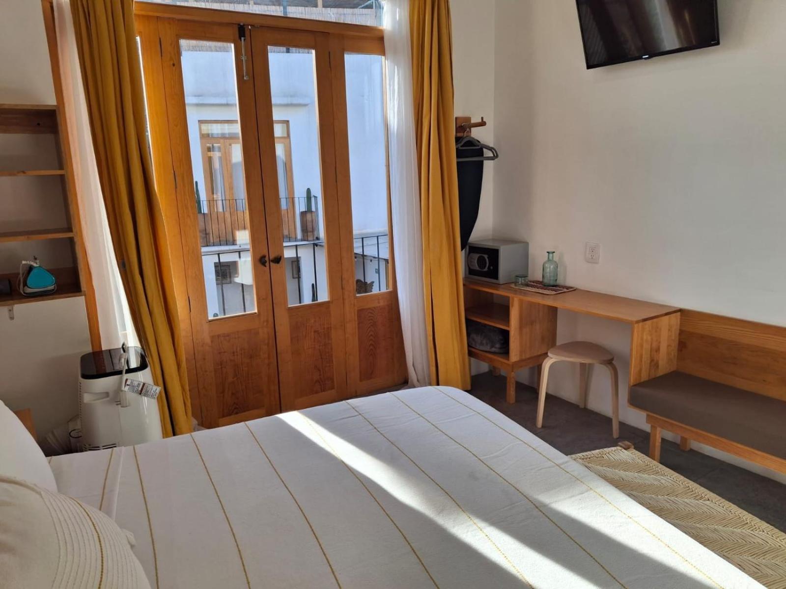 Suite with Balcony photo 1