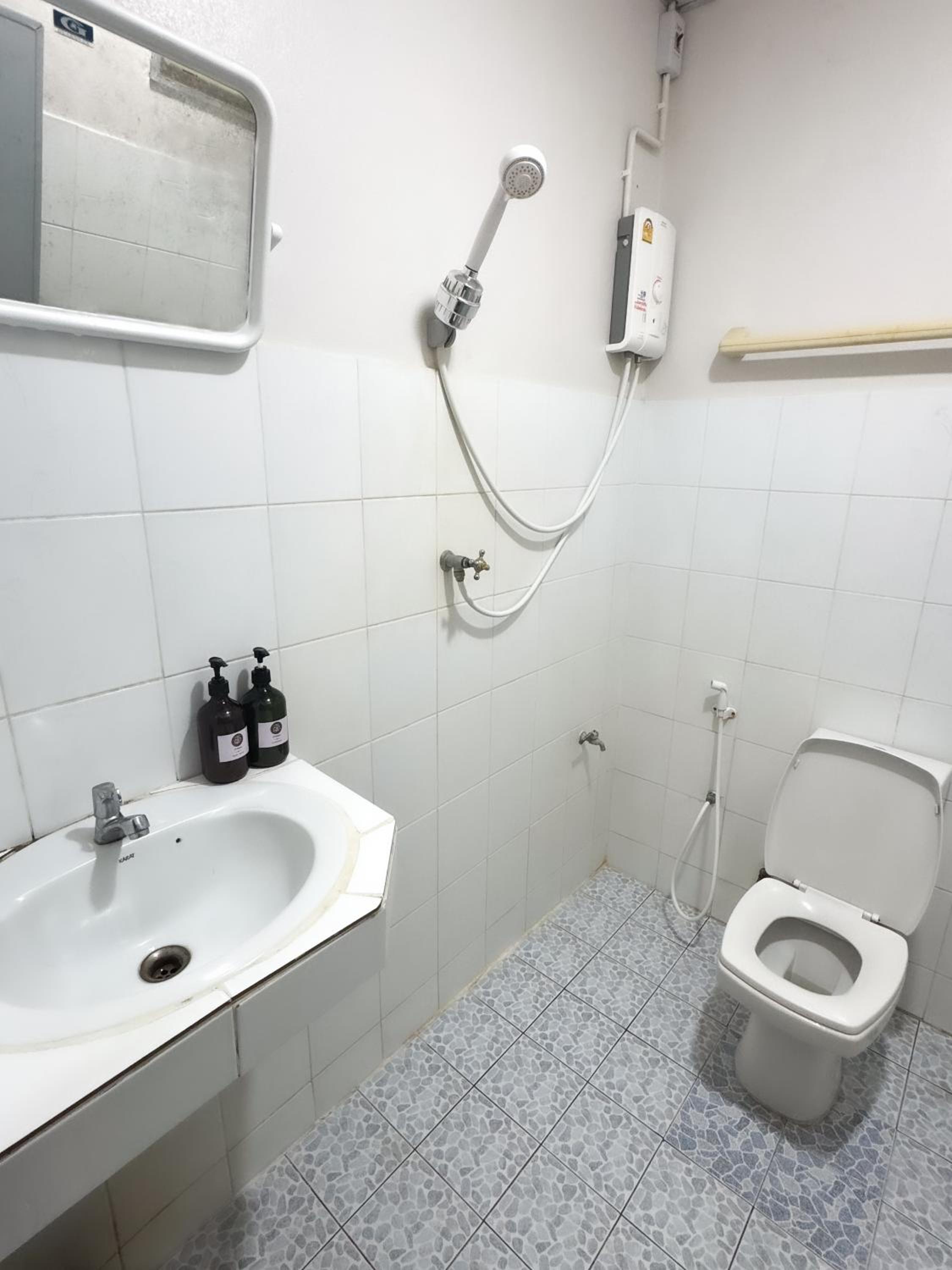 Standard Double Room with Fan photo 3