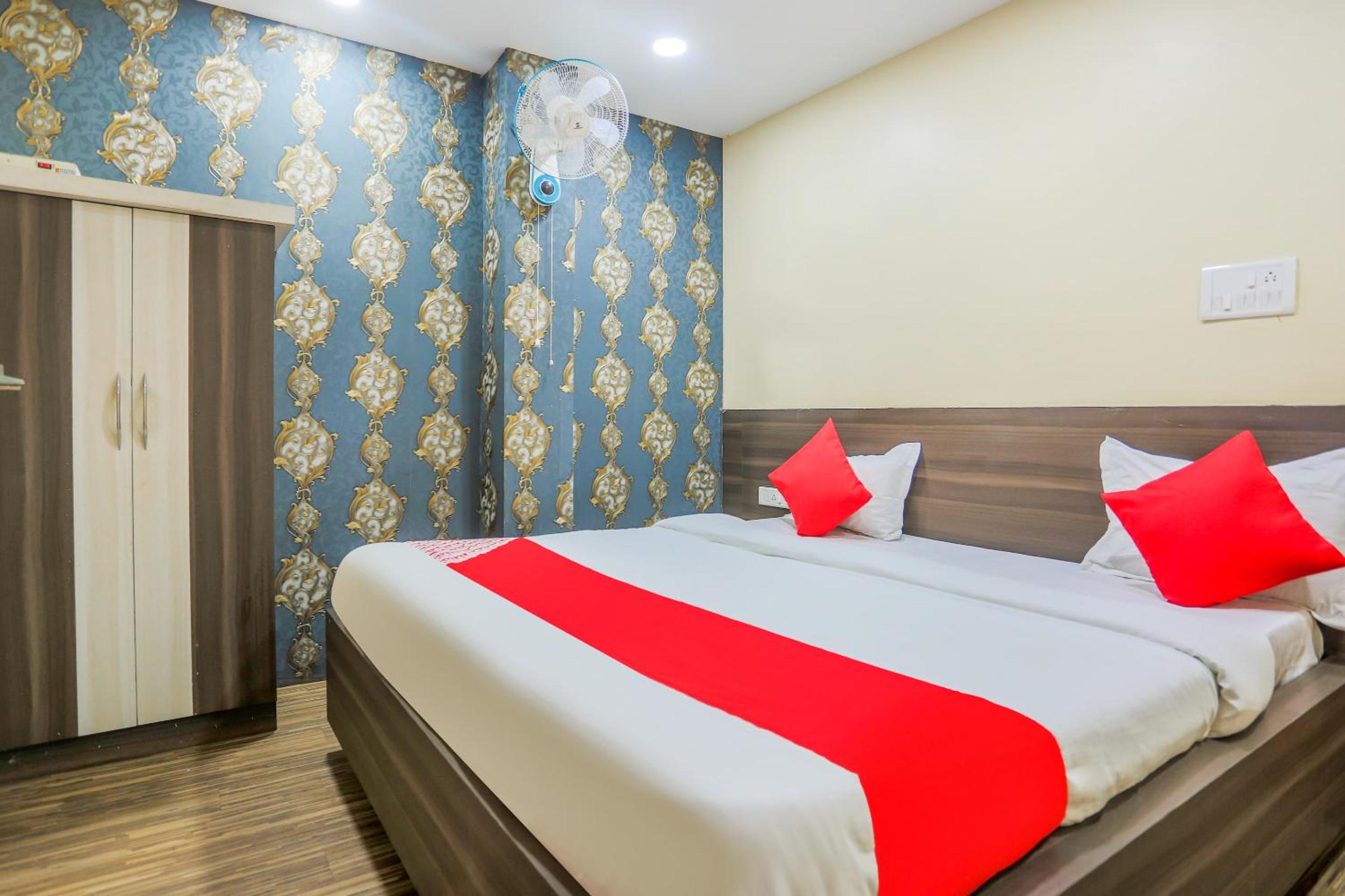 Classic Triple Room