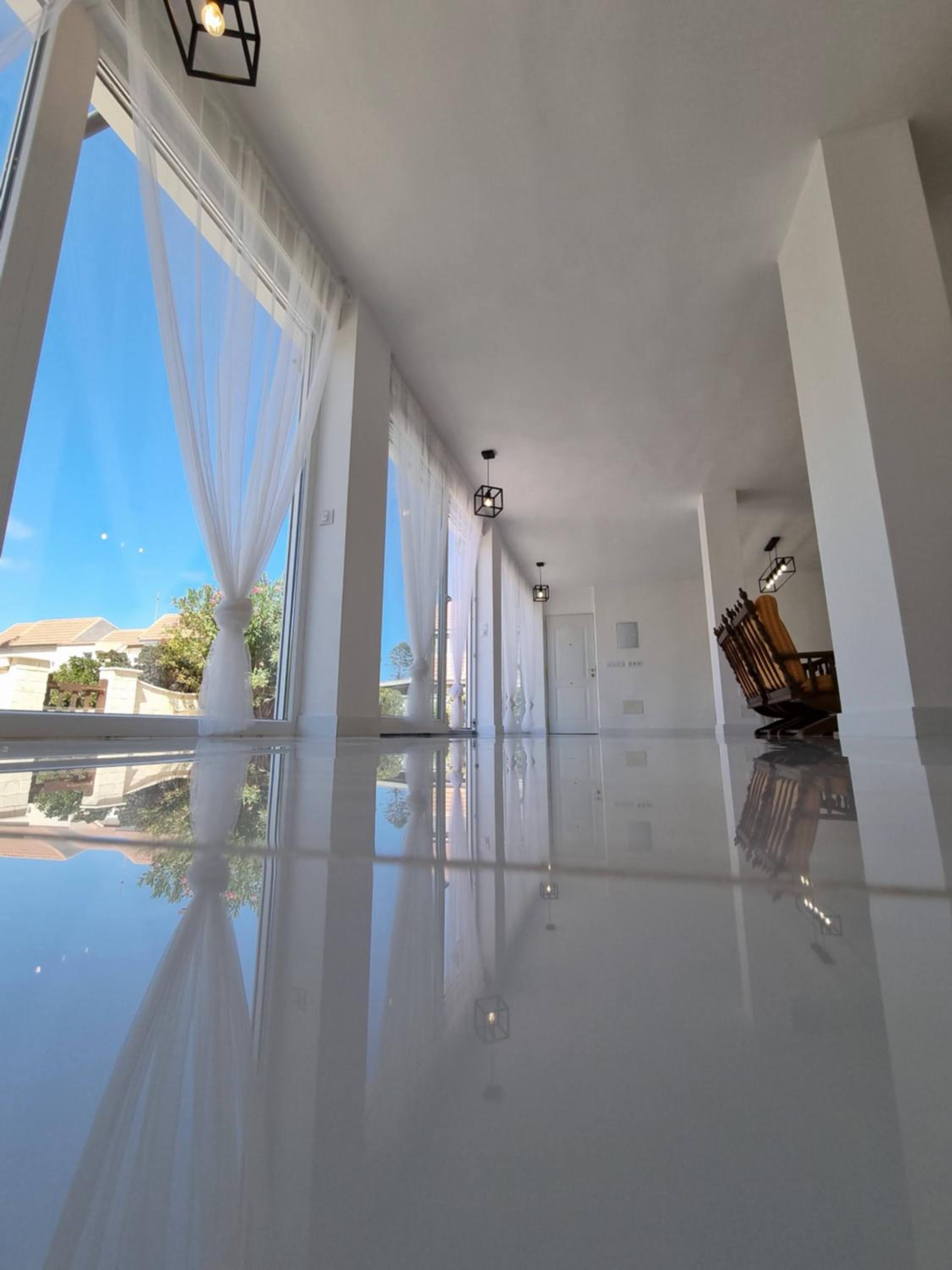 Villa de Tres Habitaciones