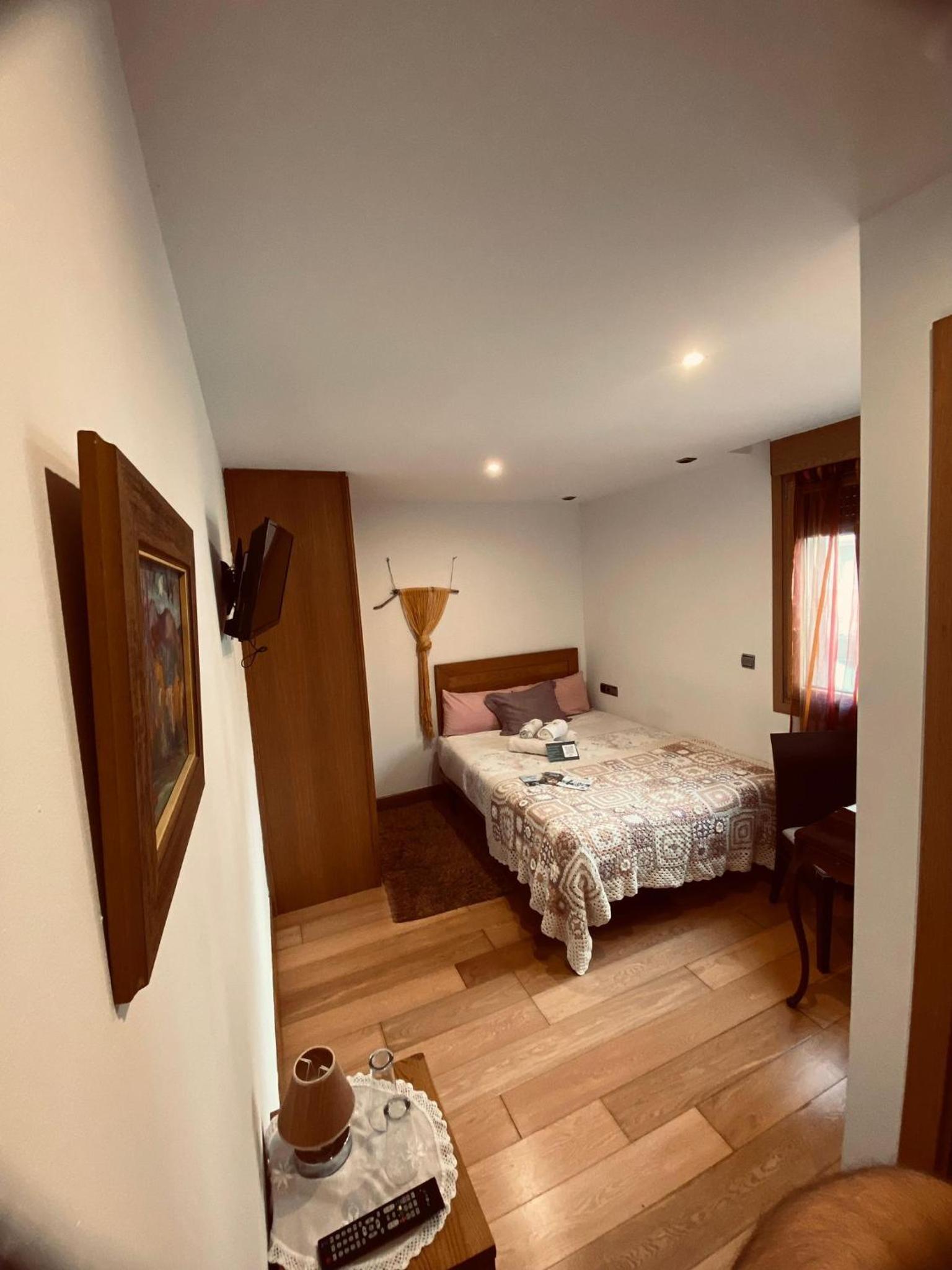 Habitación Doble Pequeña