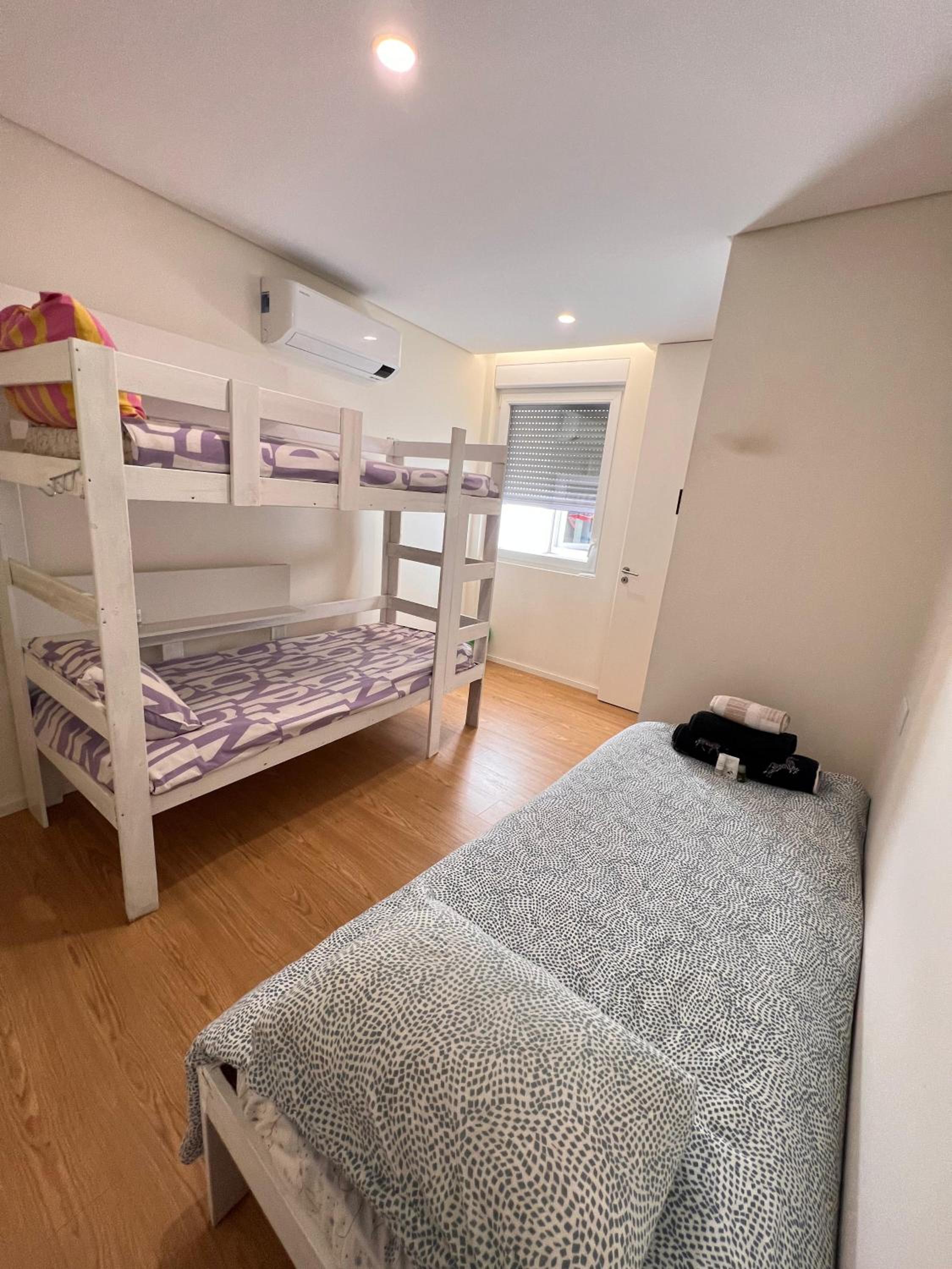 Double Room with Shared Bathroom photo 3