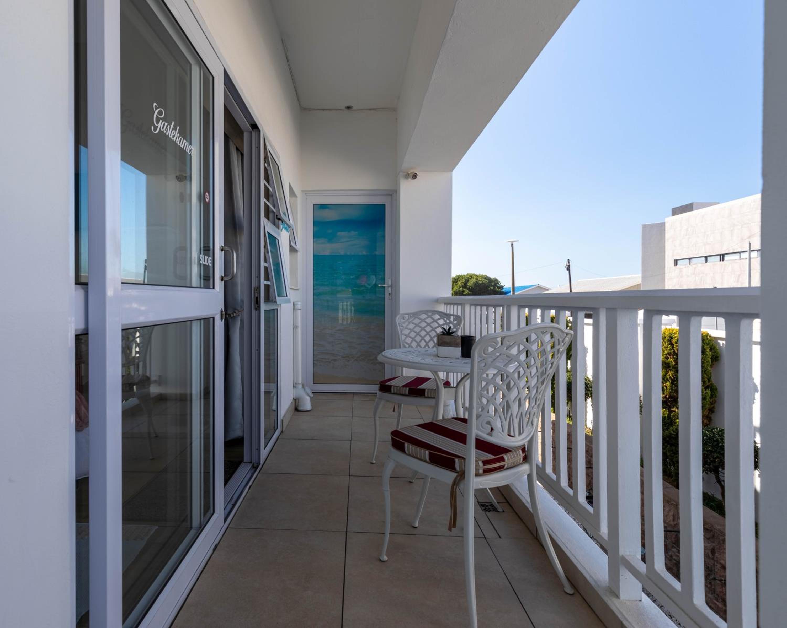 Studio with Sea View photo 2