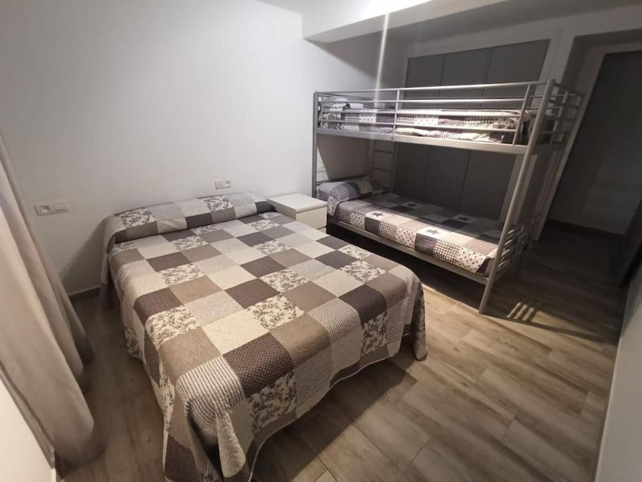 Casa de tres habitaciones