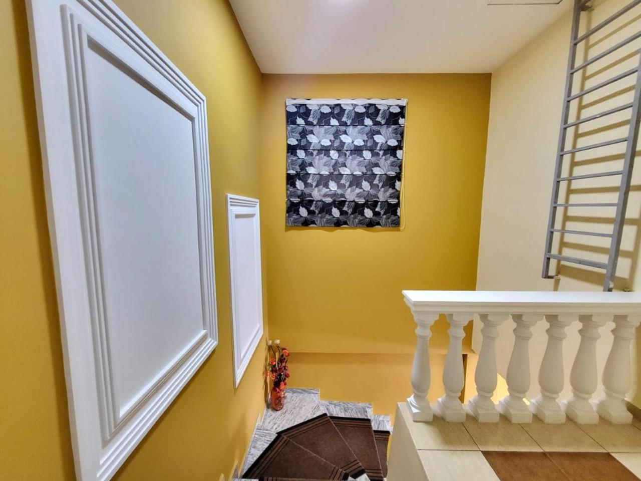 Three-Bedroom Villa photo 2