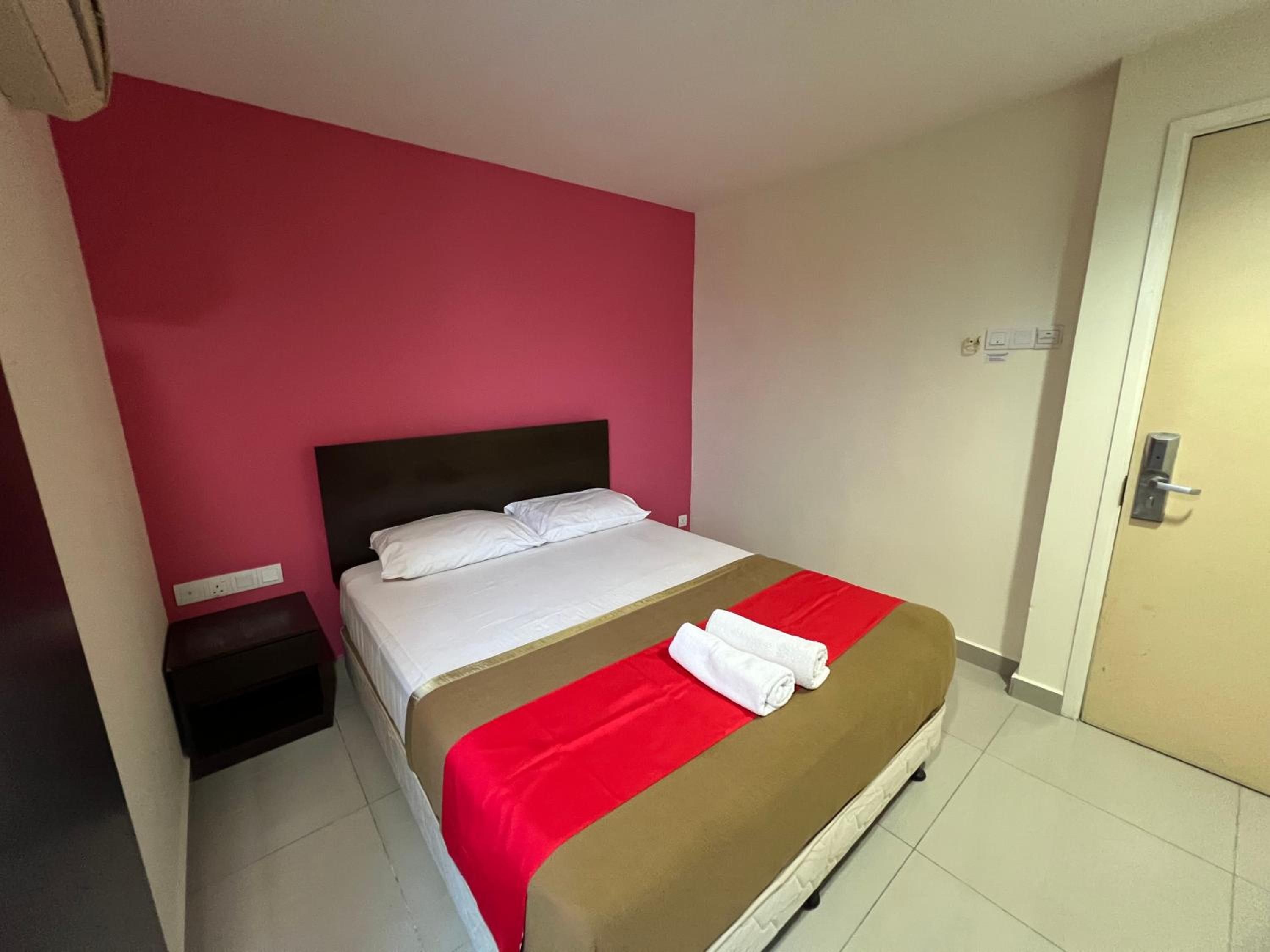 Deluxe Double Room - Photo 2
