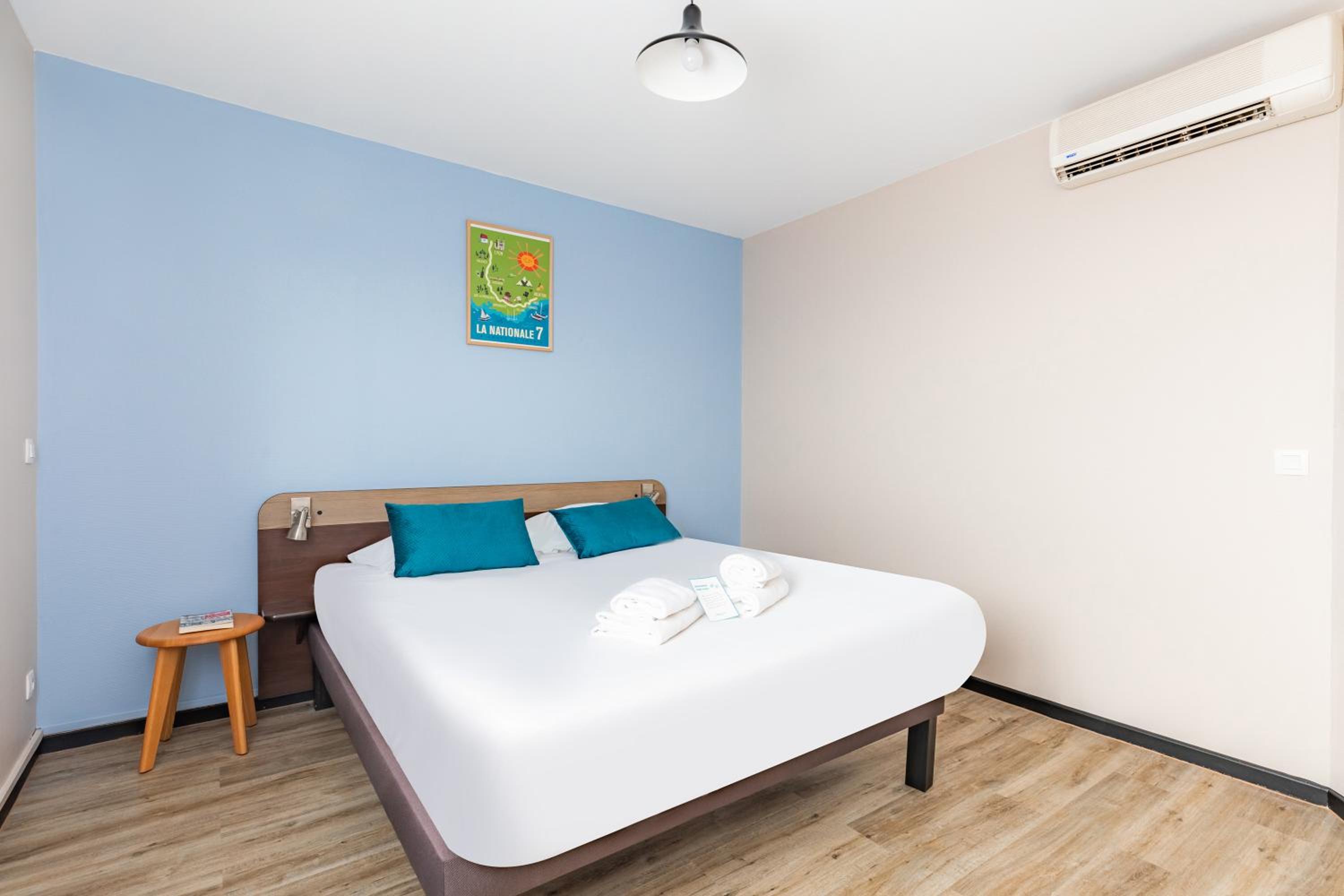 Two-Bedroom Apartment - Photo 1