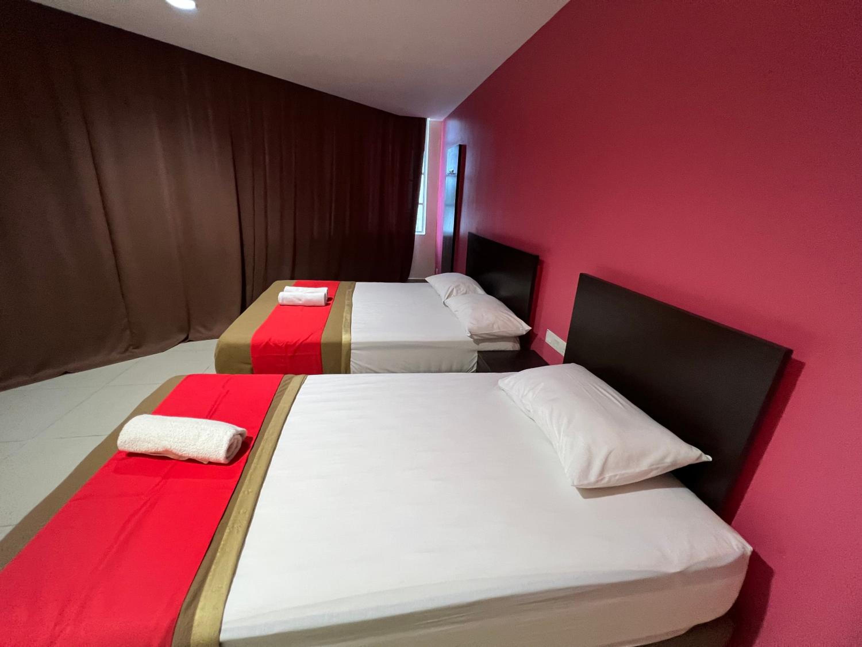 Deluxe Triple Room - Photo 6