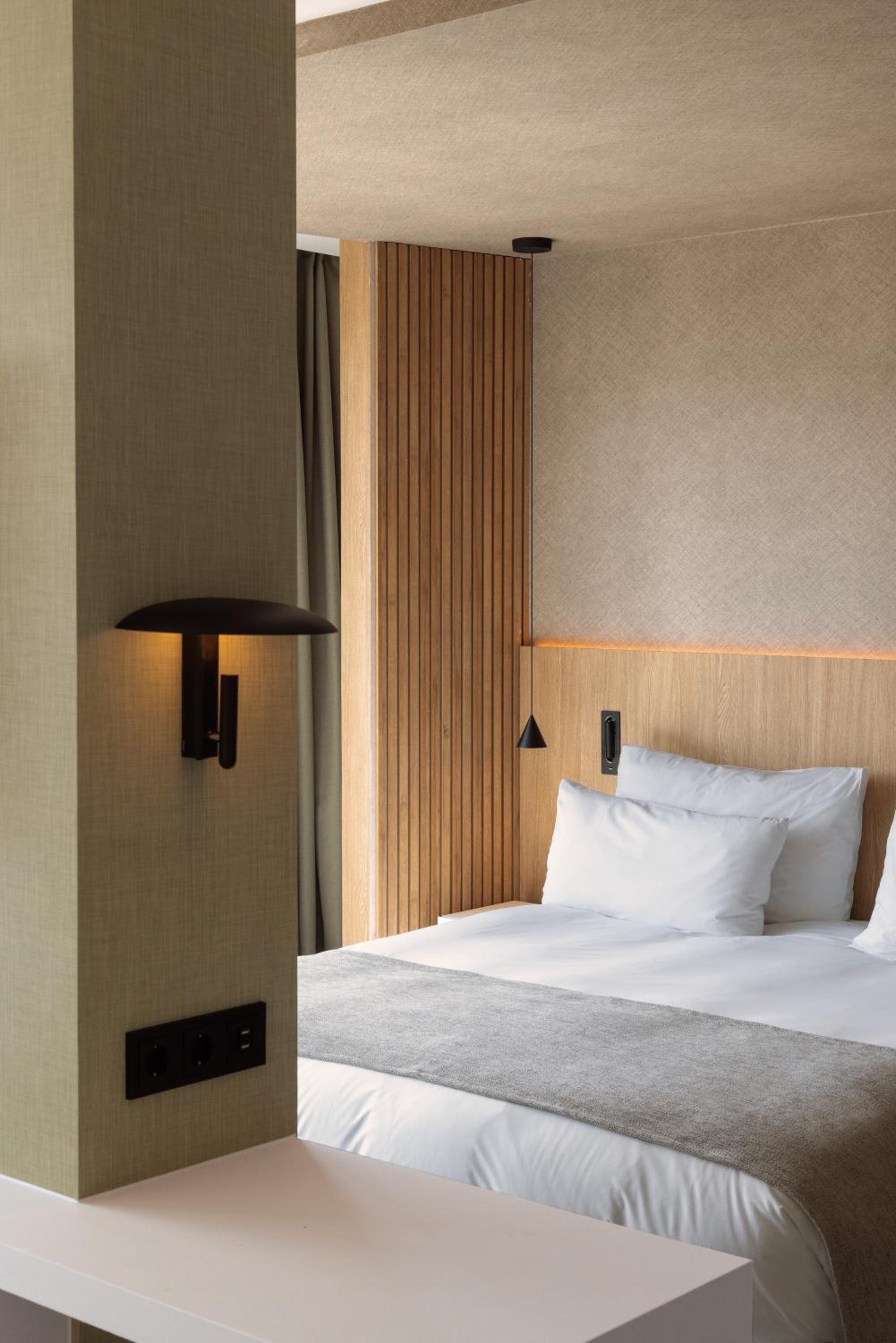 Junior Suite with Balcony photo 2