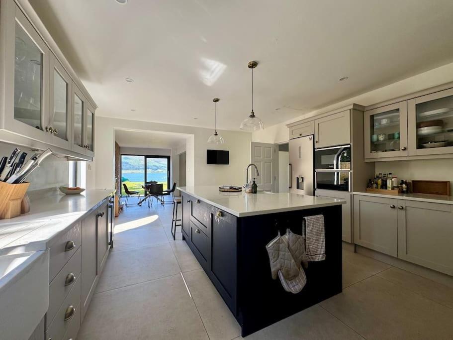 Villa photo 3